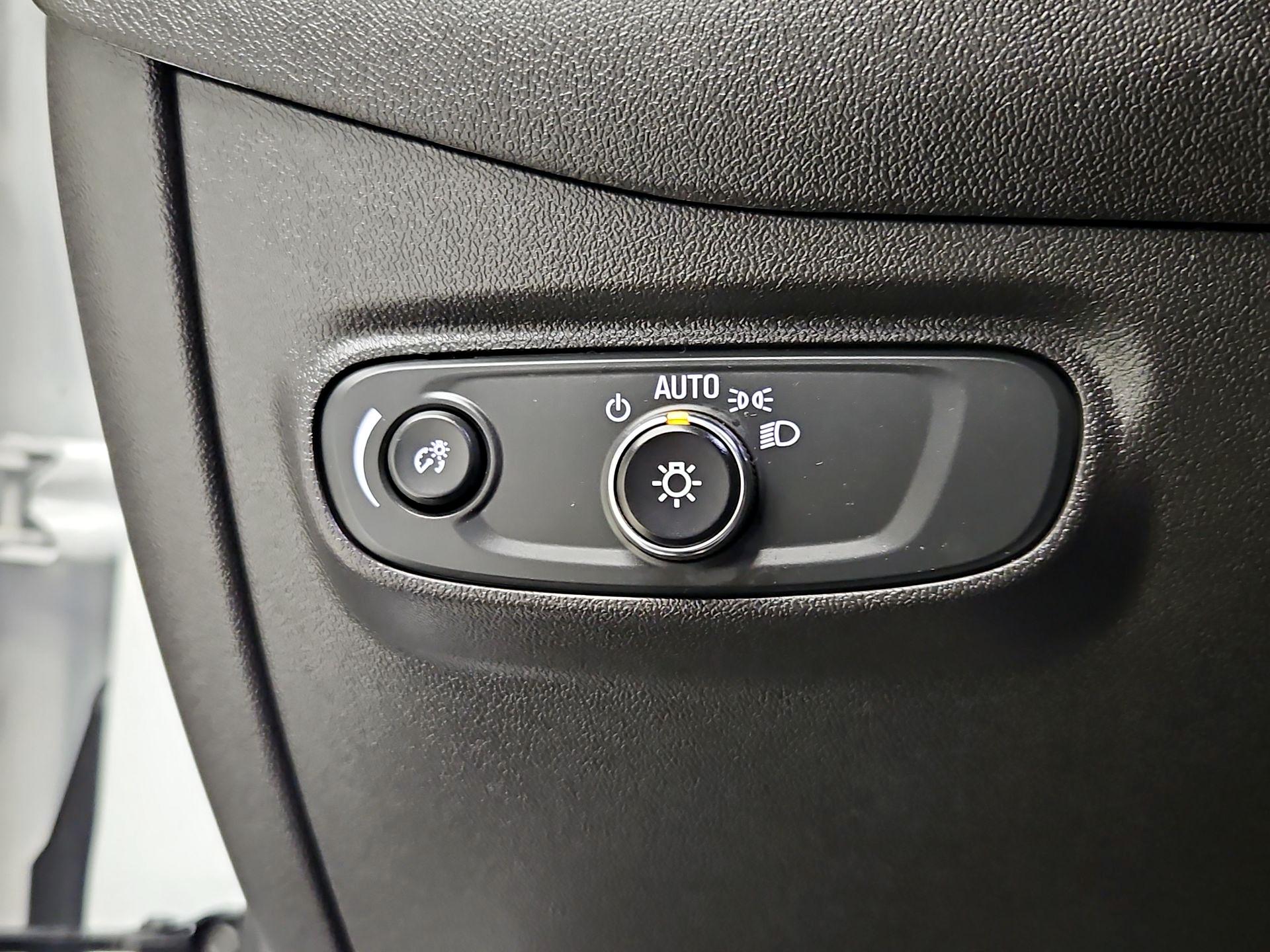 Thumbnail: 2024 Chevrolet Equinox - 13