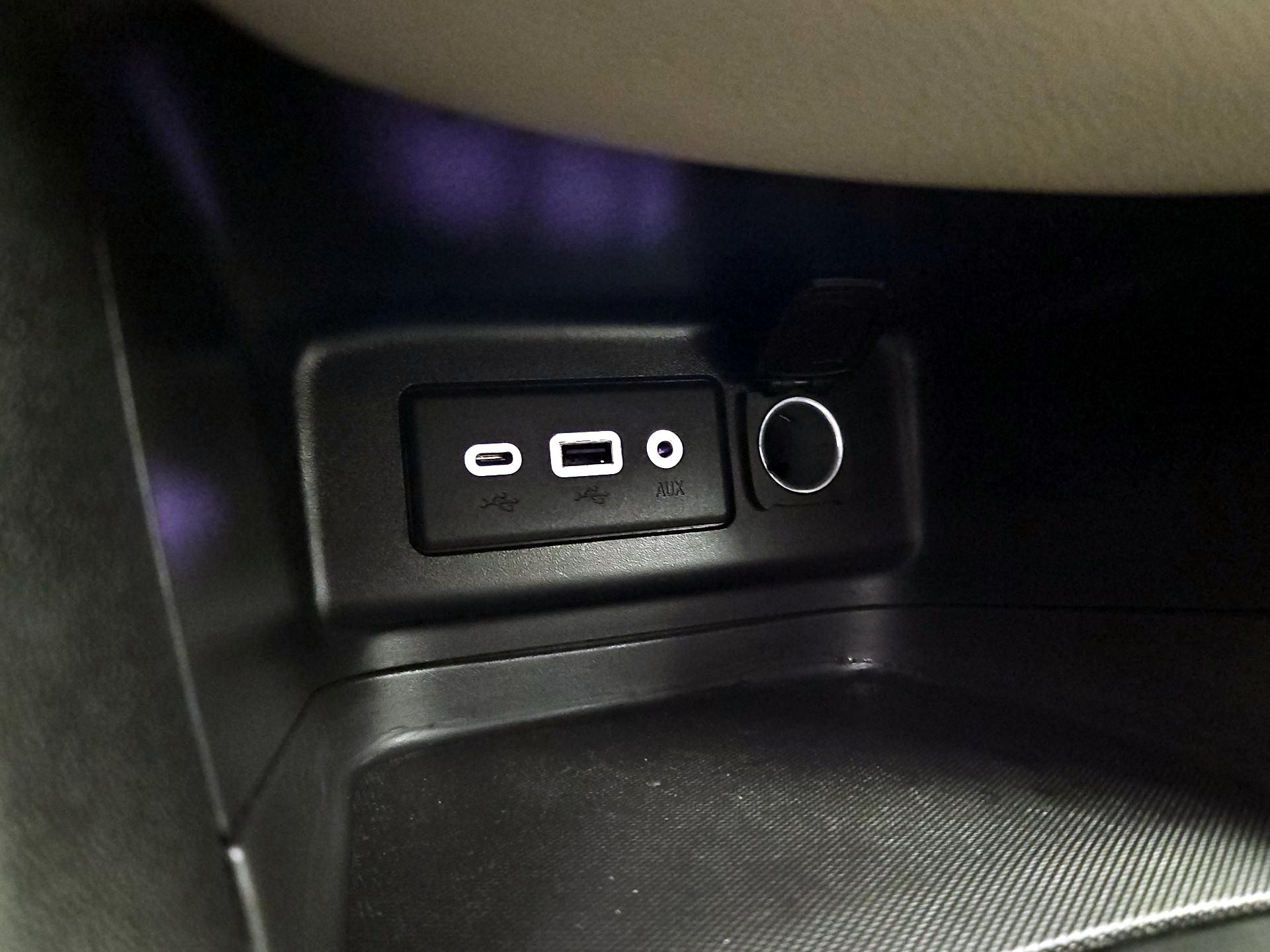 Thumbnail: 2024 Chevrolet Equinox - 18