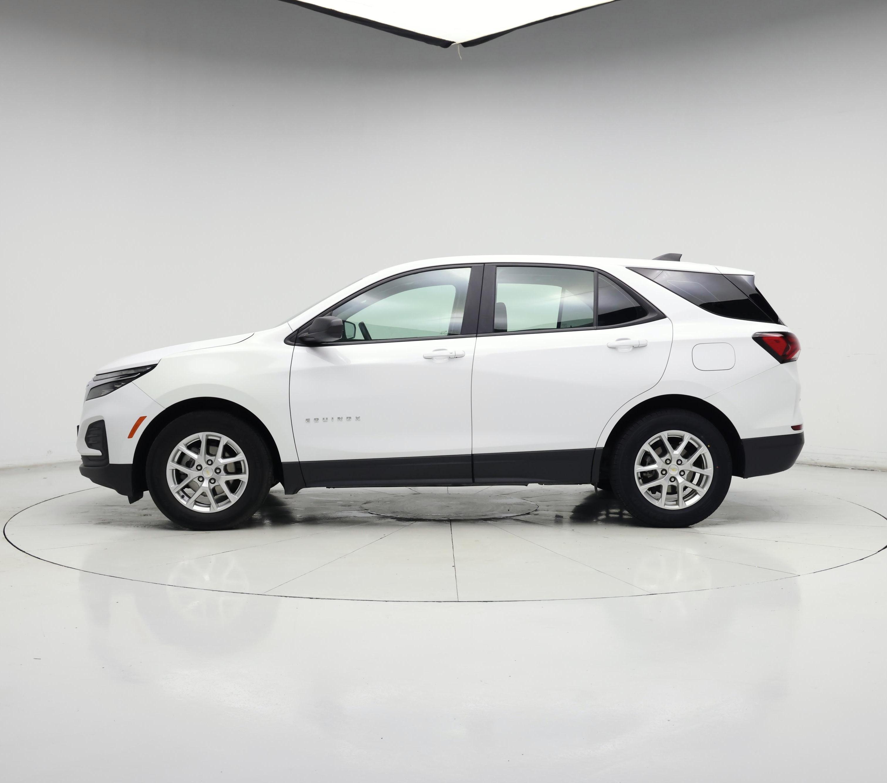 Thumbnail: 2024 Chevrolet Equinox - 3