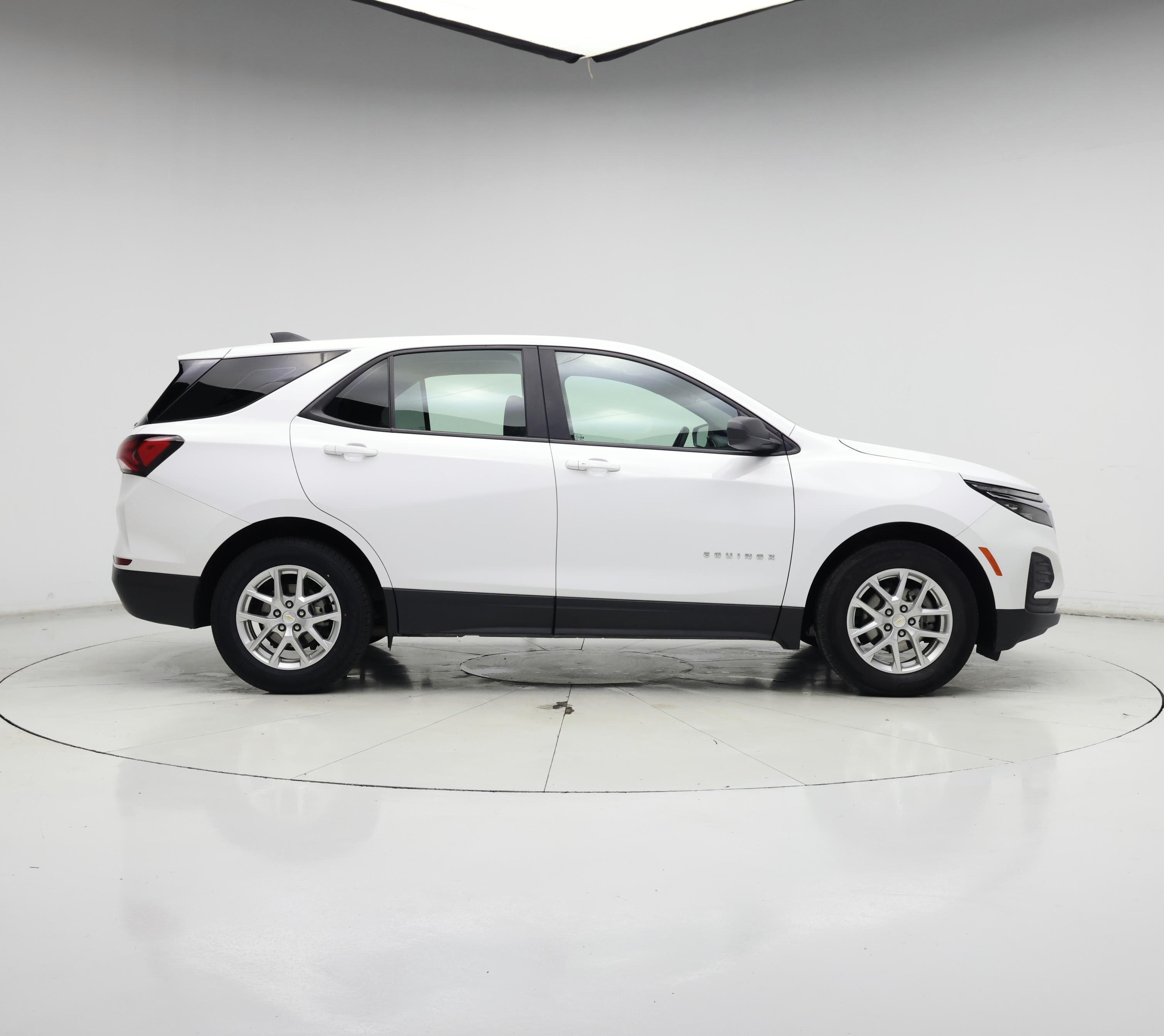 Thumbnail: 2024 Chevrolet Equinox - 7