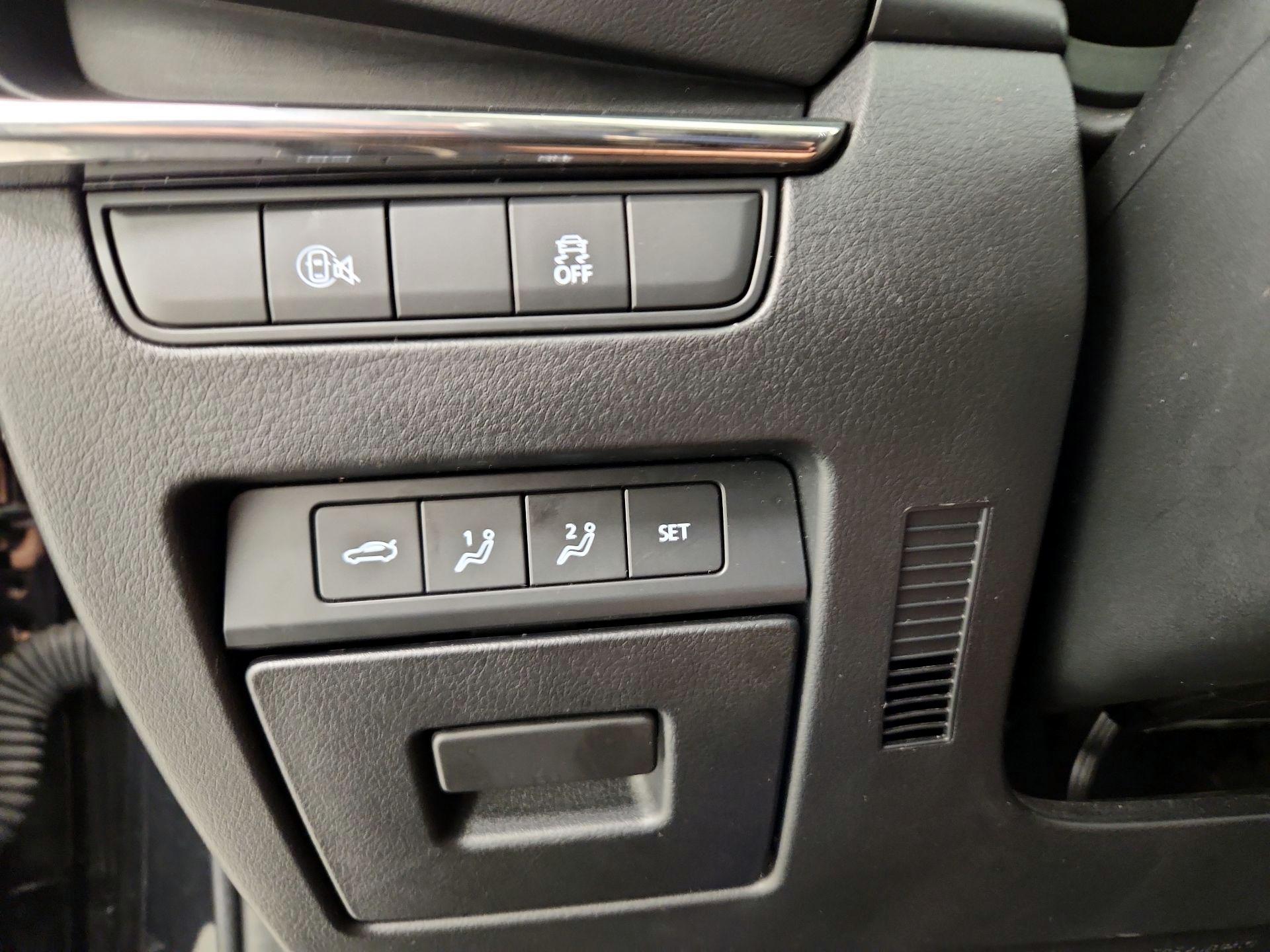 Thumbnail: 2024 Mazda Mazda3 - 13