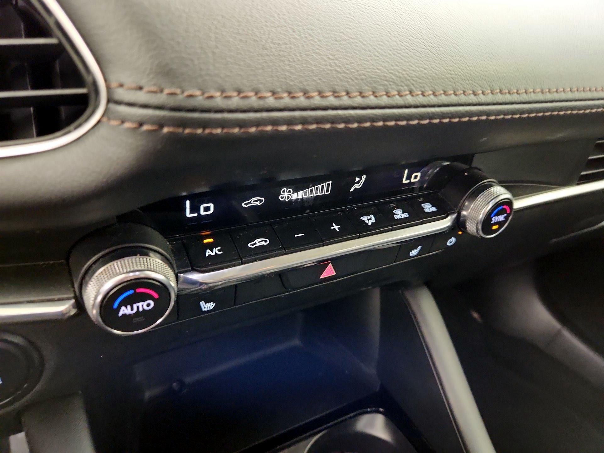 Thumbnail: 2024 Mazda Mazda3 - 16