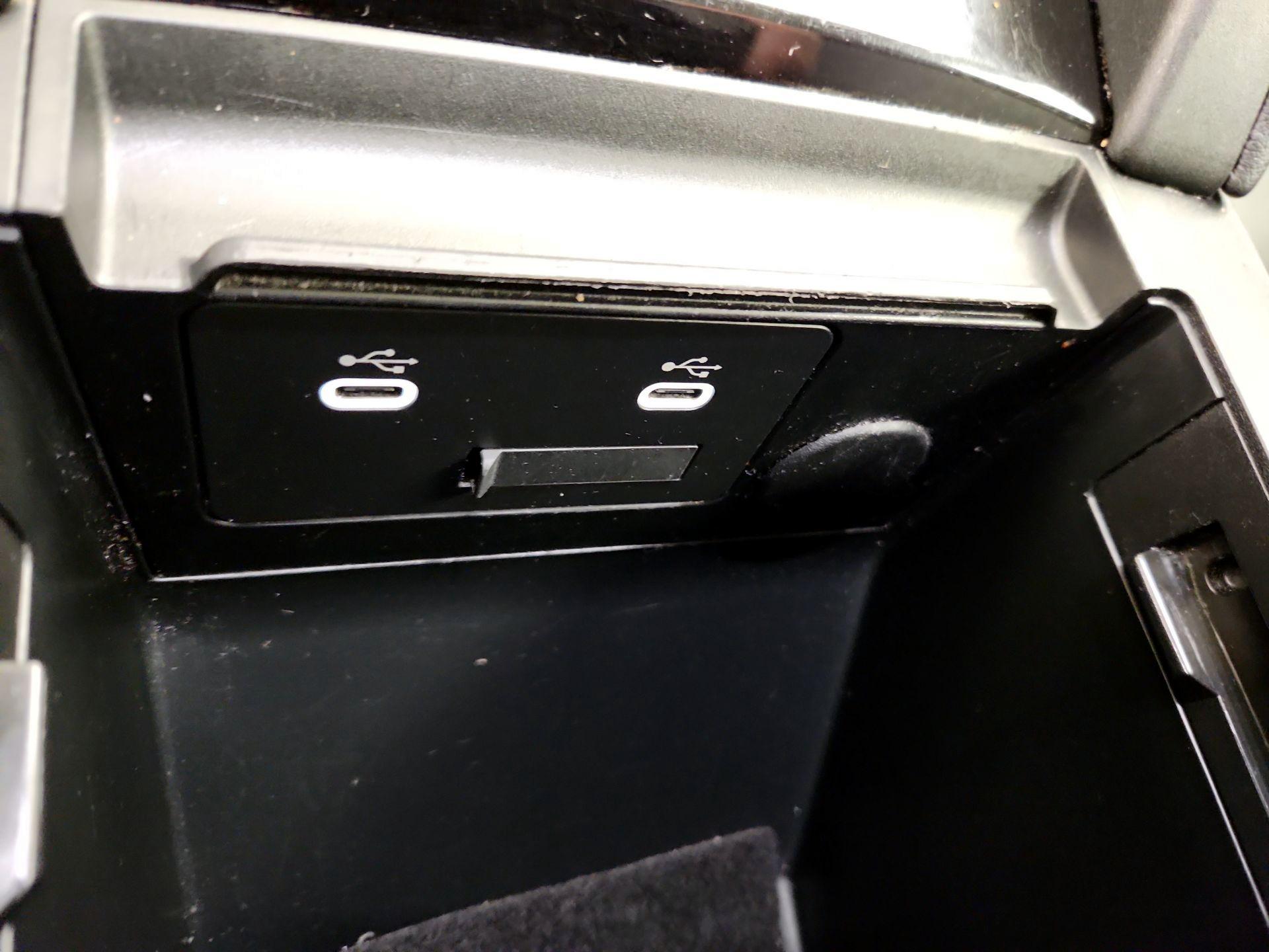 Thumbnail: 2024 Mazda Mazda3 - 18