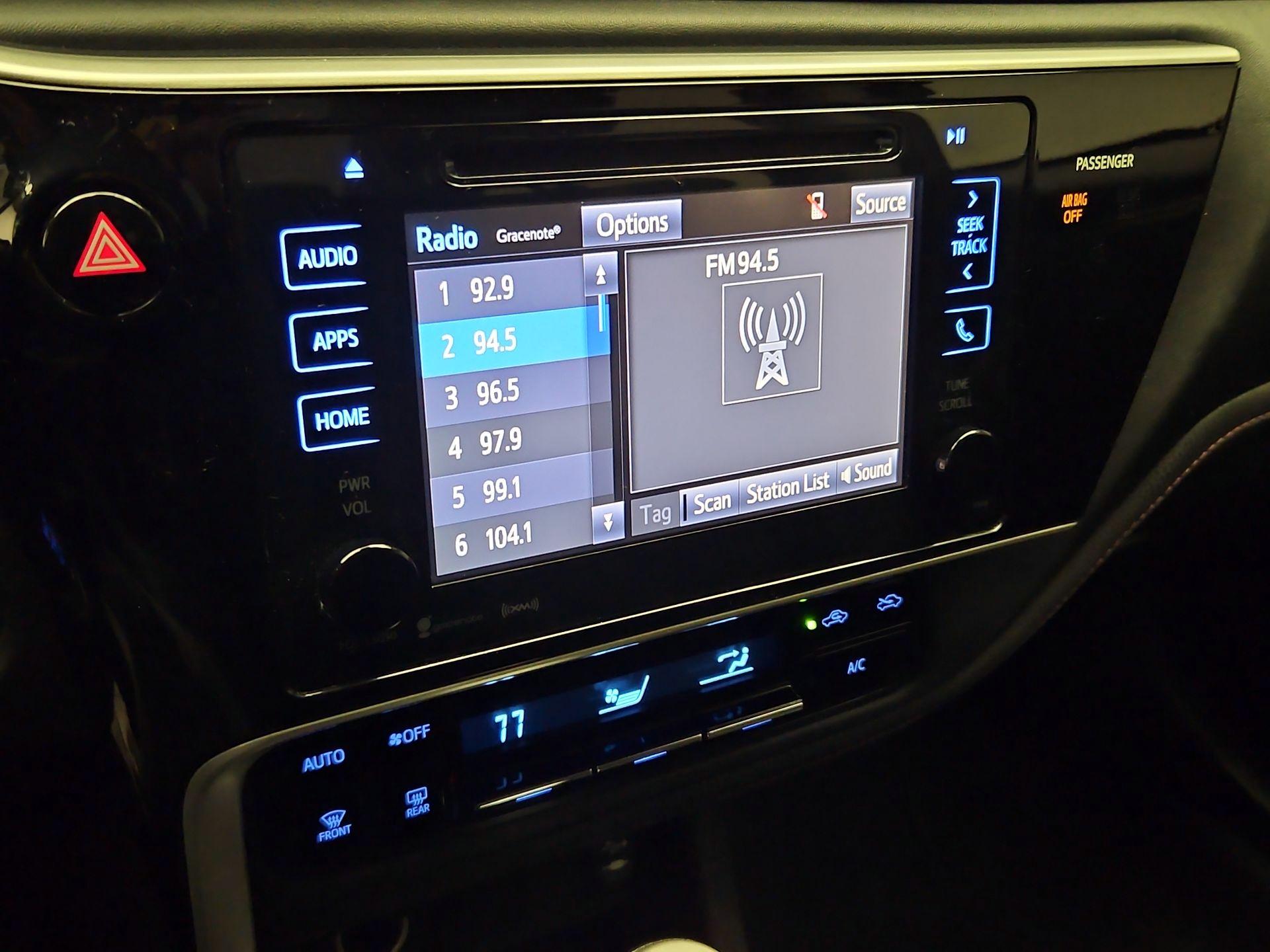 Thumbnail: 2017 Toyota Corolla - 15