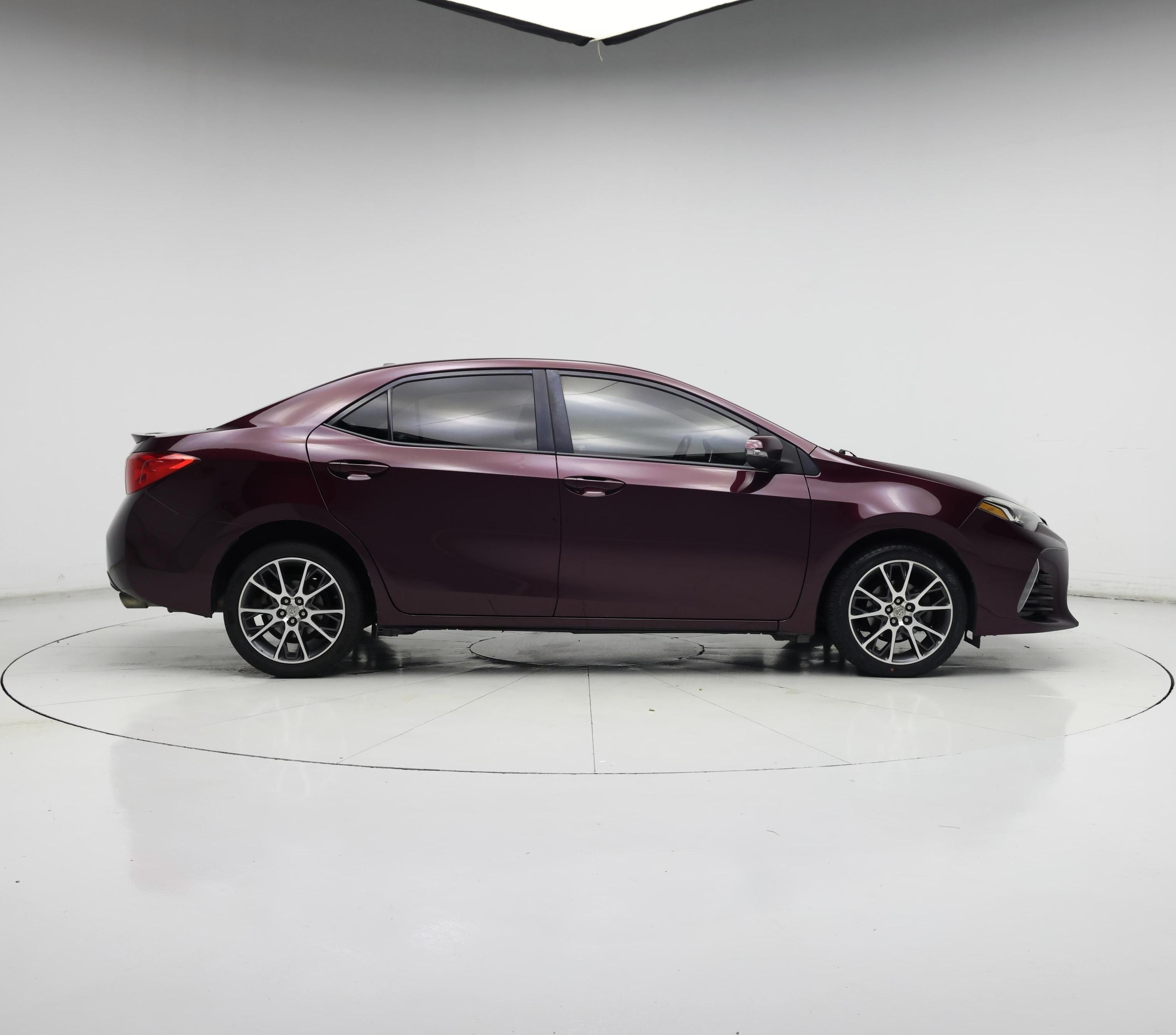 Thumbnail: 2017 Toyota Corolla - 7