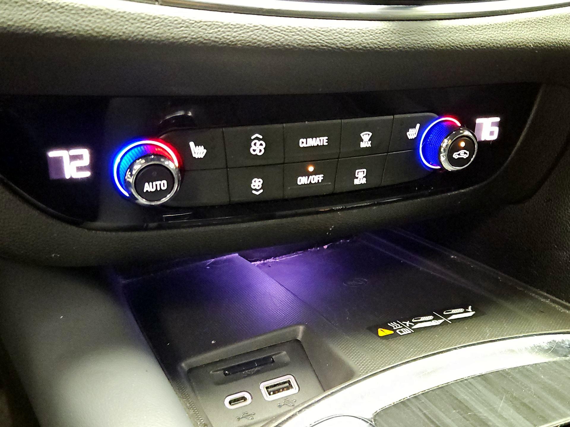 Thumbnail: 2022 Buick Enclave - 17