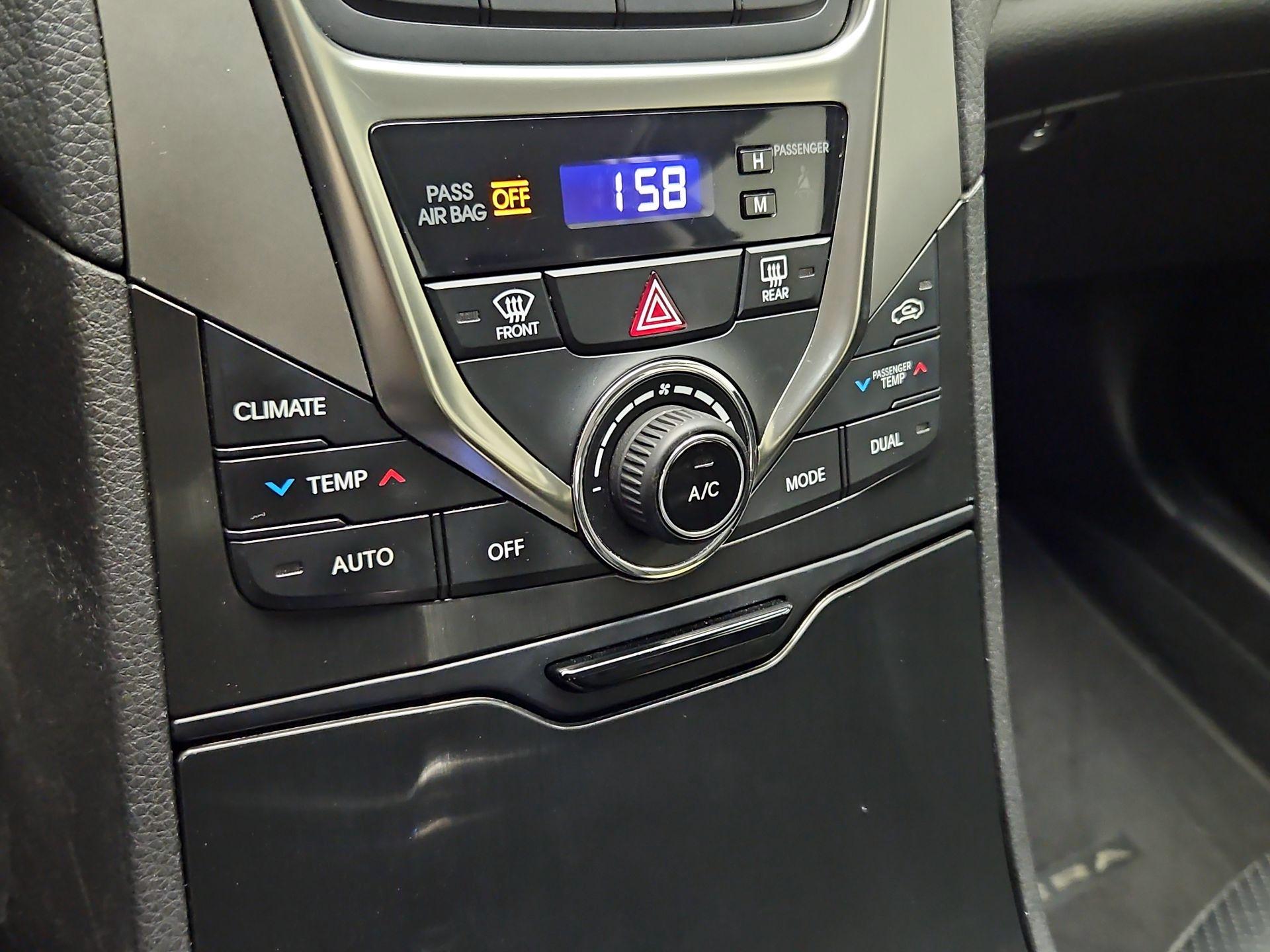 Thumbnail: 2014 Hyundai Azera - 17