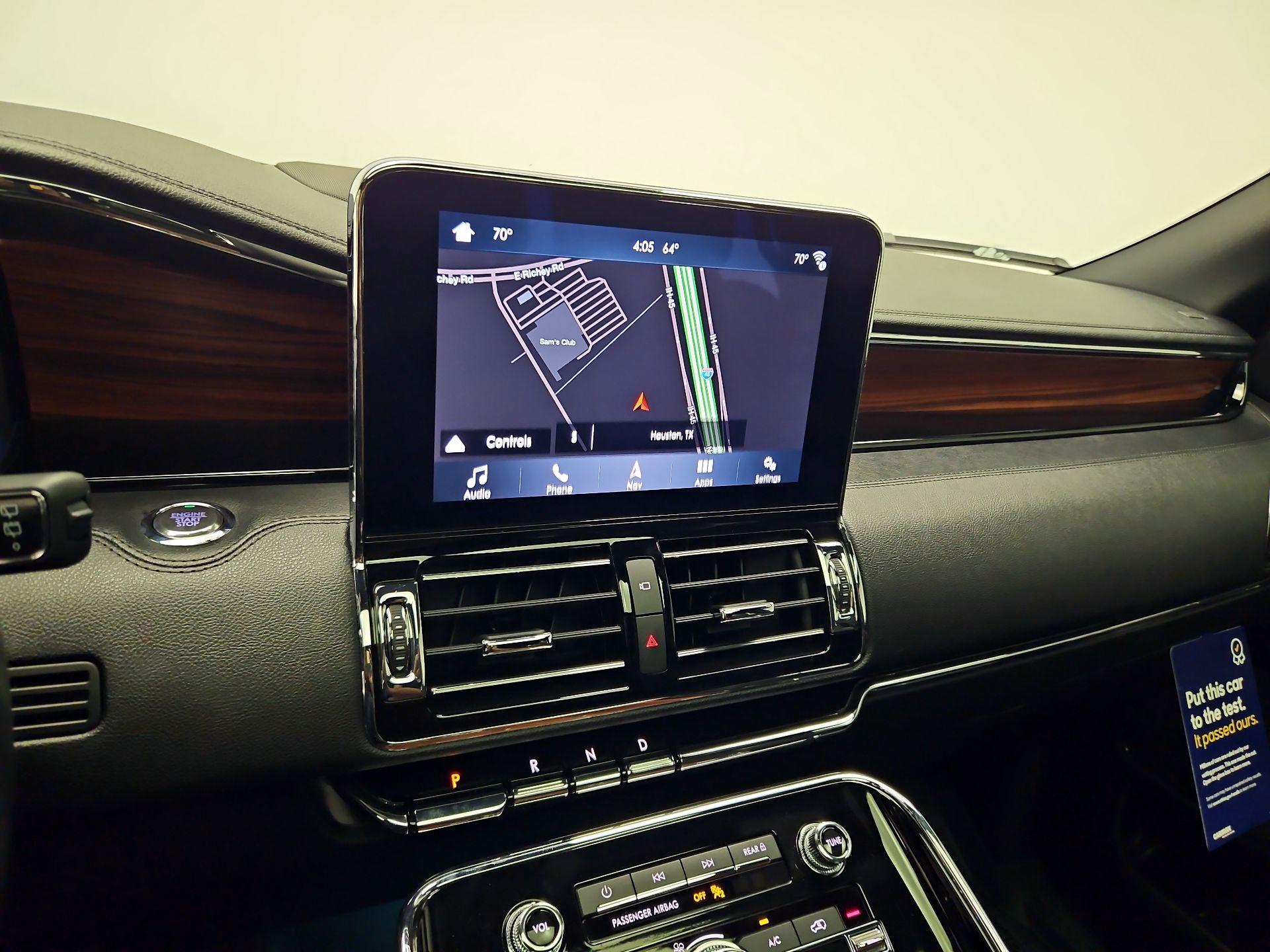 Thumbnail: 2019 Lincoln Navigator L - 14