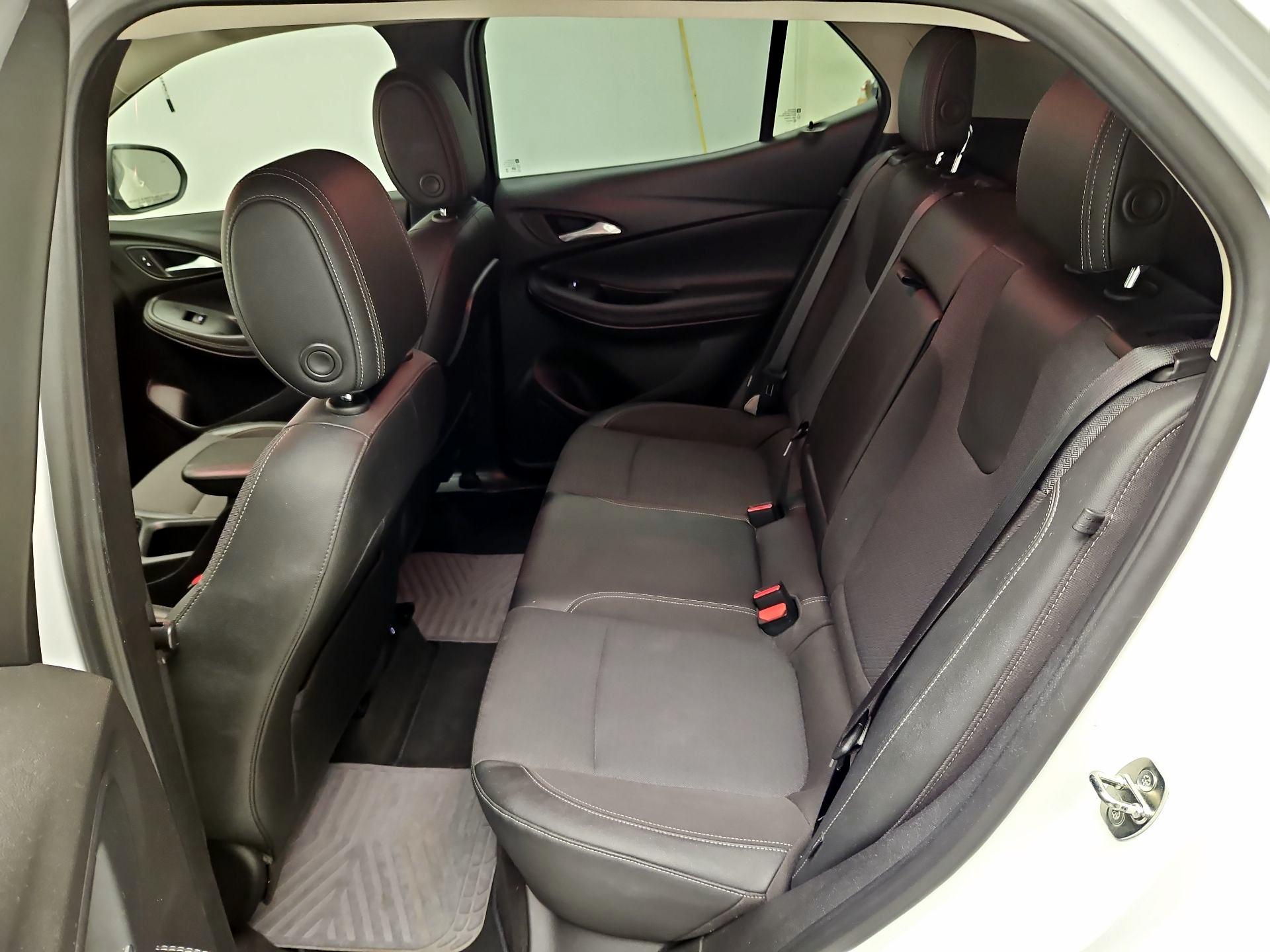 Thumbnail: 2020 Buick Encore GX - 19