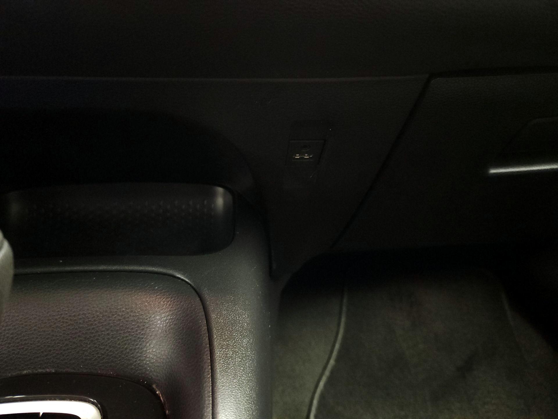 Thumbnail: 2020 Toyota Corolla - 18