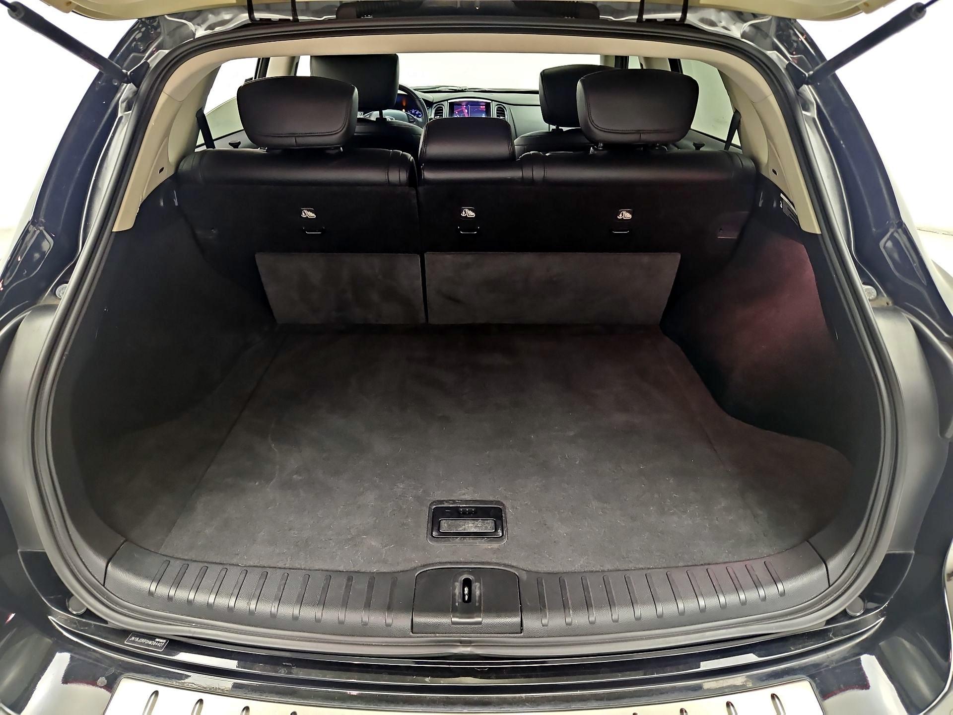 Thumbnail: 2017 INFINITI QX50 - 20