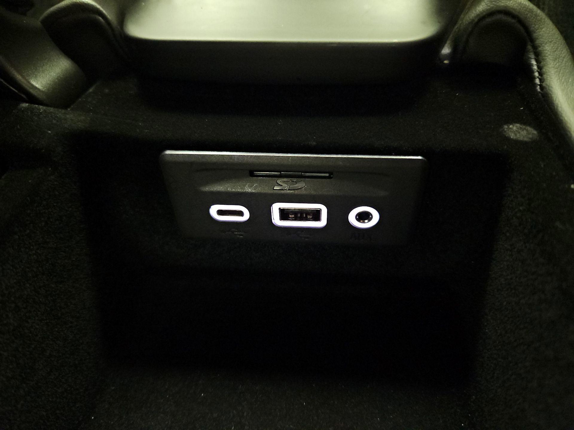 Thumbnail: 2022 Chevrolet Corvette - 19