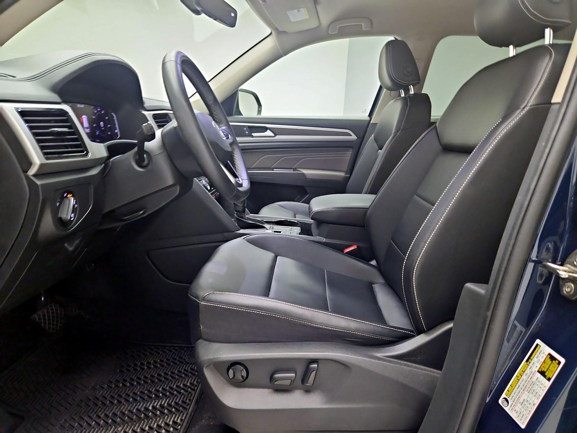 Thumbnail: 2022 Volkswagen Atlas - 11