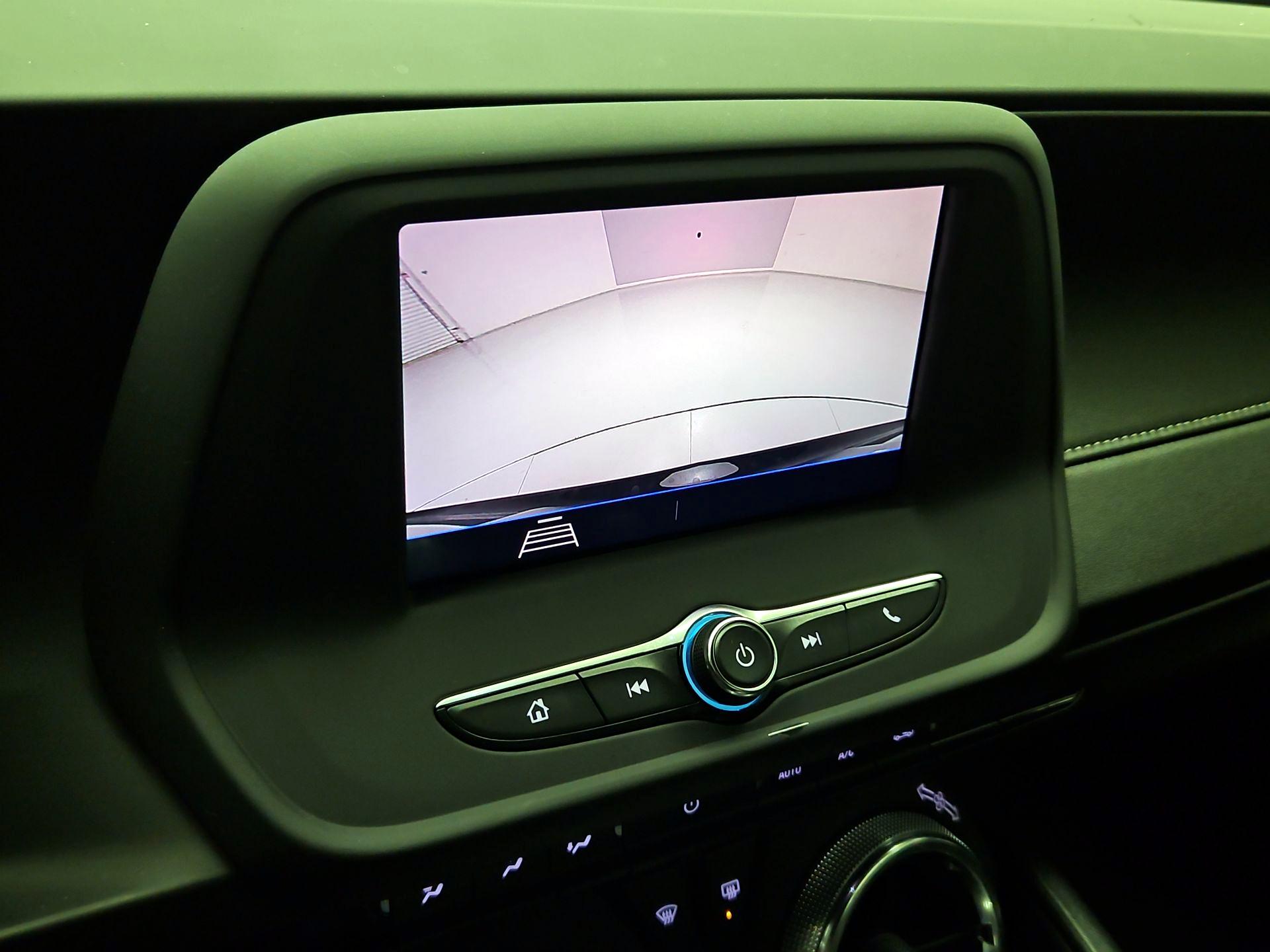 Thumbnail: 2020 Chevrolet Camaro - 13