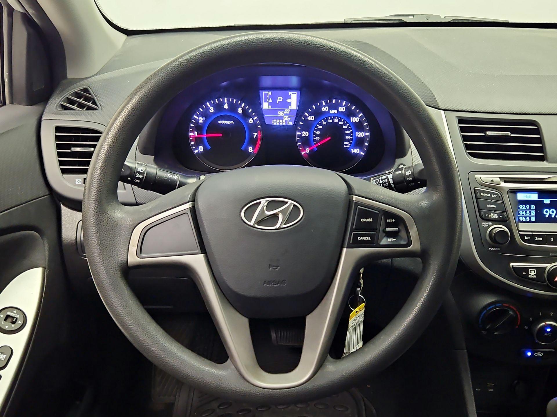 Thumbnail: 2017 Hyundai Accent - 10