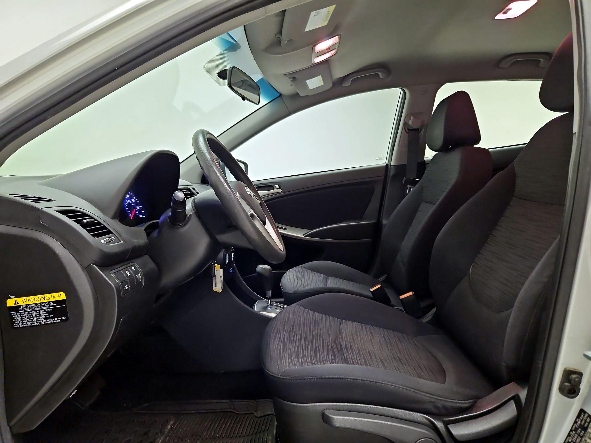 Thumbnail: 2017 Hyundai Accent - 11