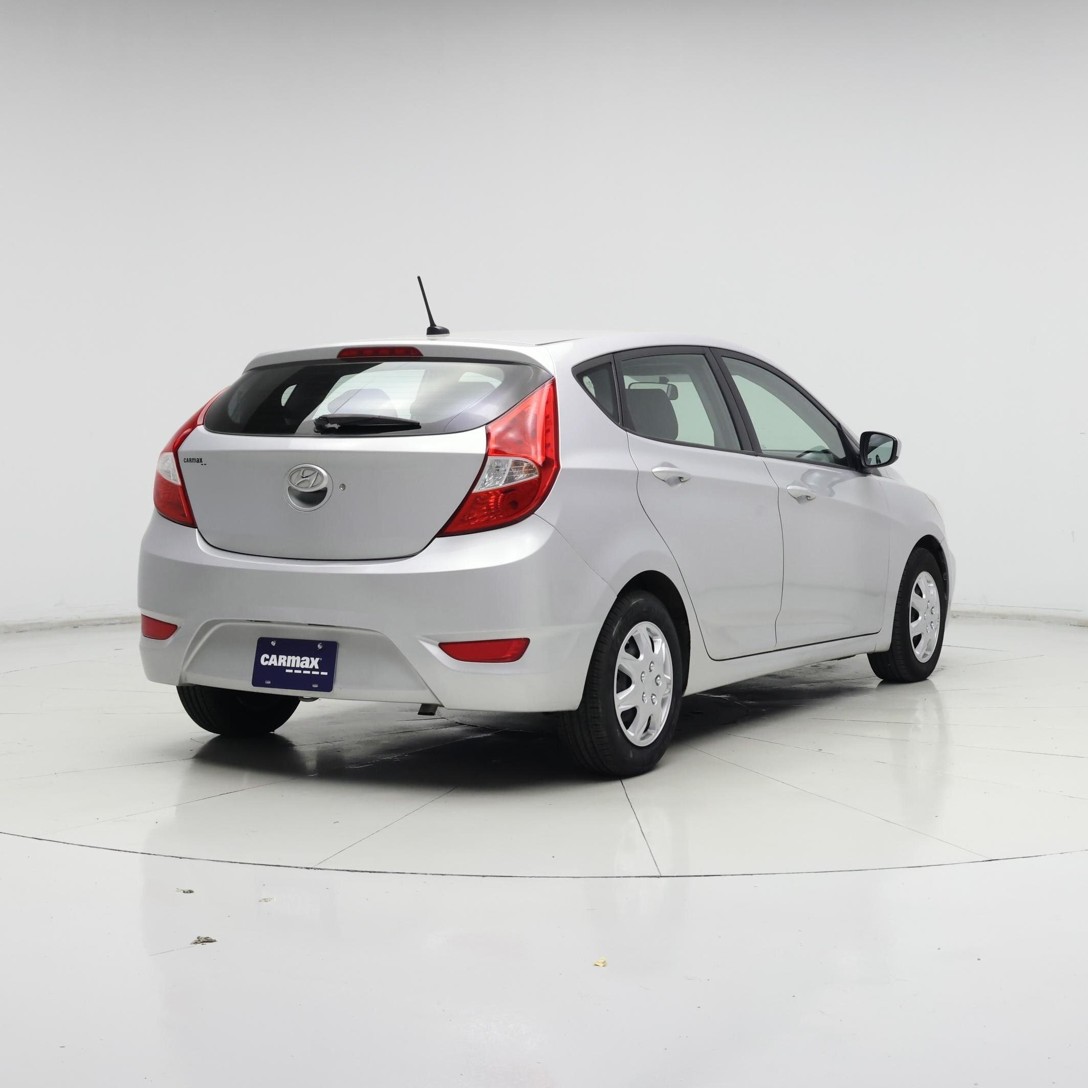 Thumbnail: 2017 Hyundai Accent - 8