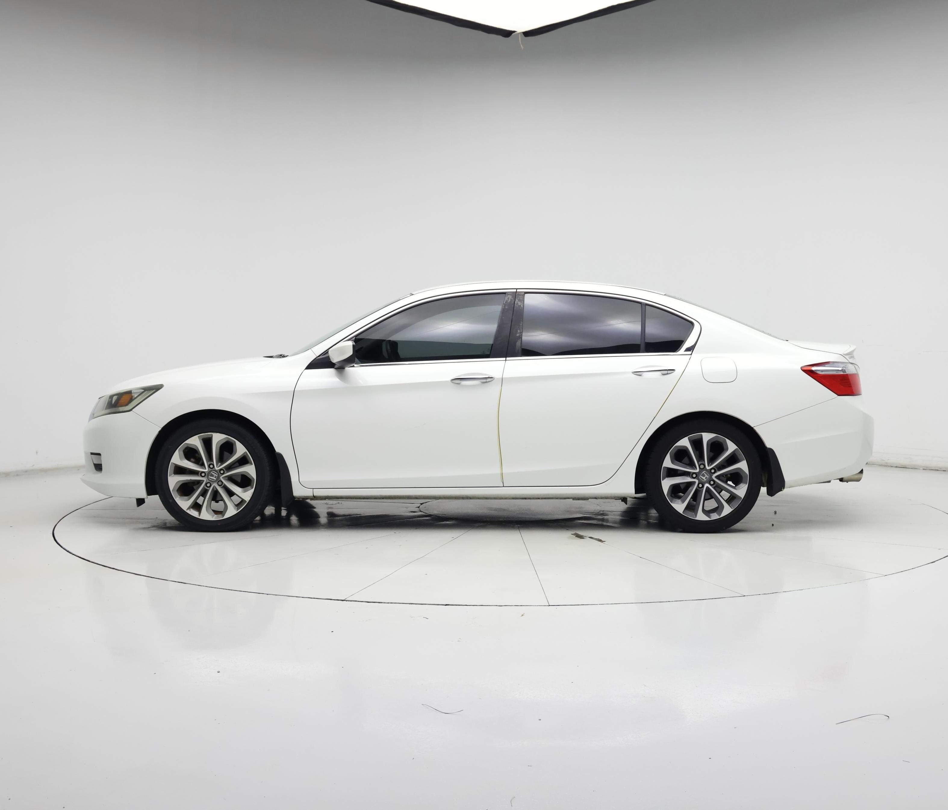 Thumbnail: 2015 Honda Accord - 3