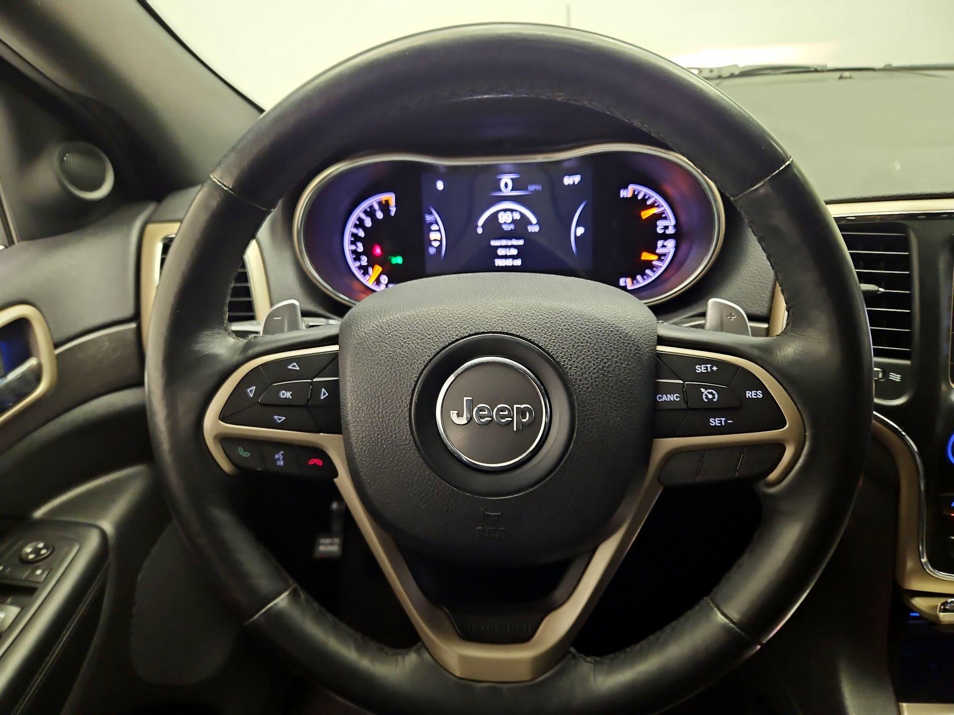 Thumbnail: 2017 Jeep Grand Cherokee - 10