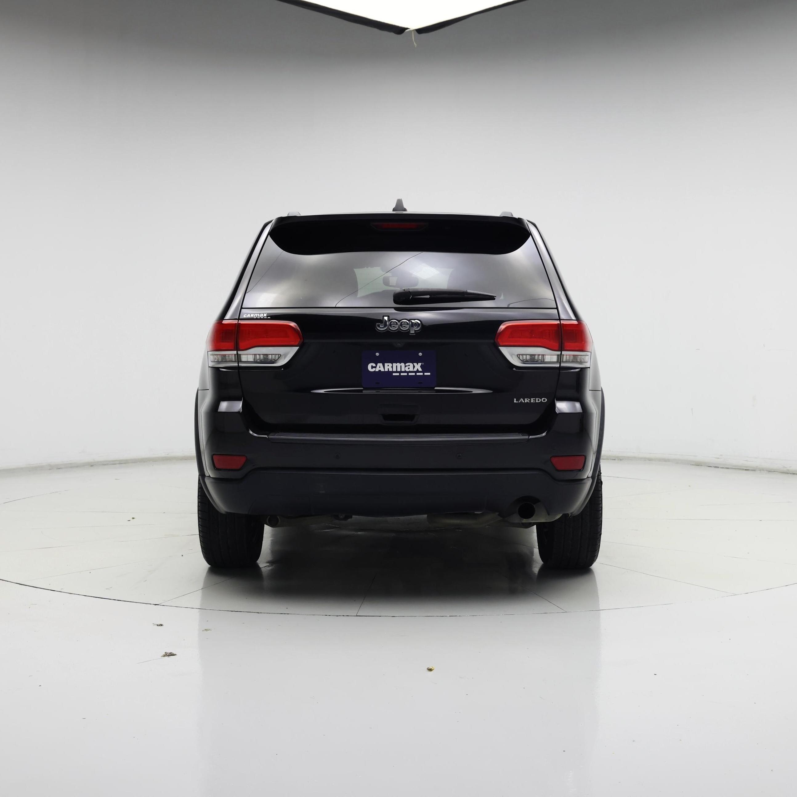 Thumbnail: 2017 Jeep Grand Cherokee - 6