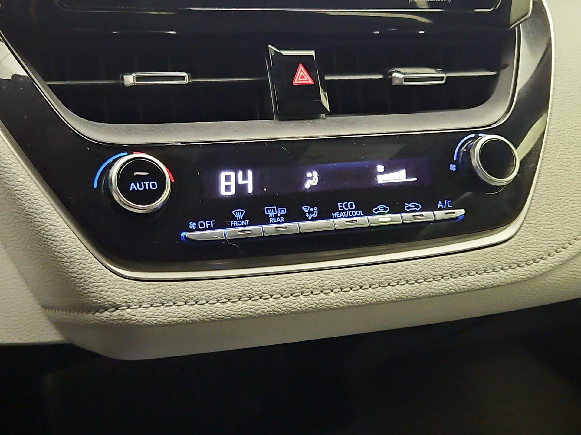 Thumbnail: 2021 Toyota Corolla - 16