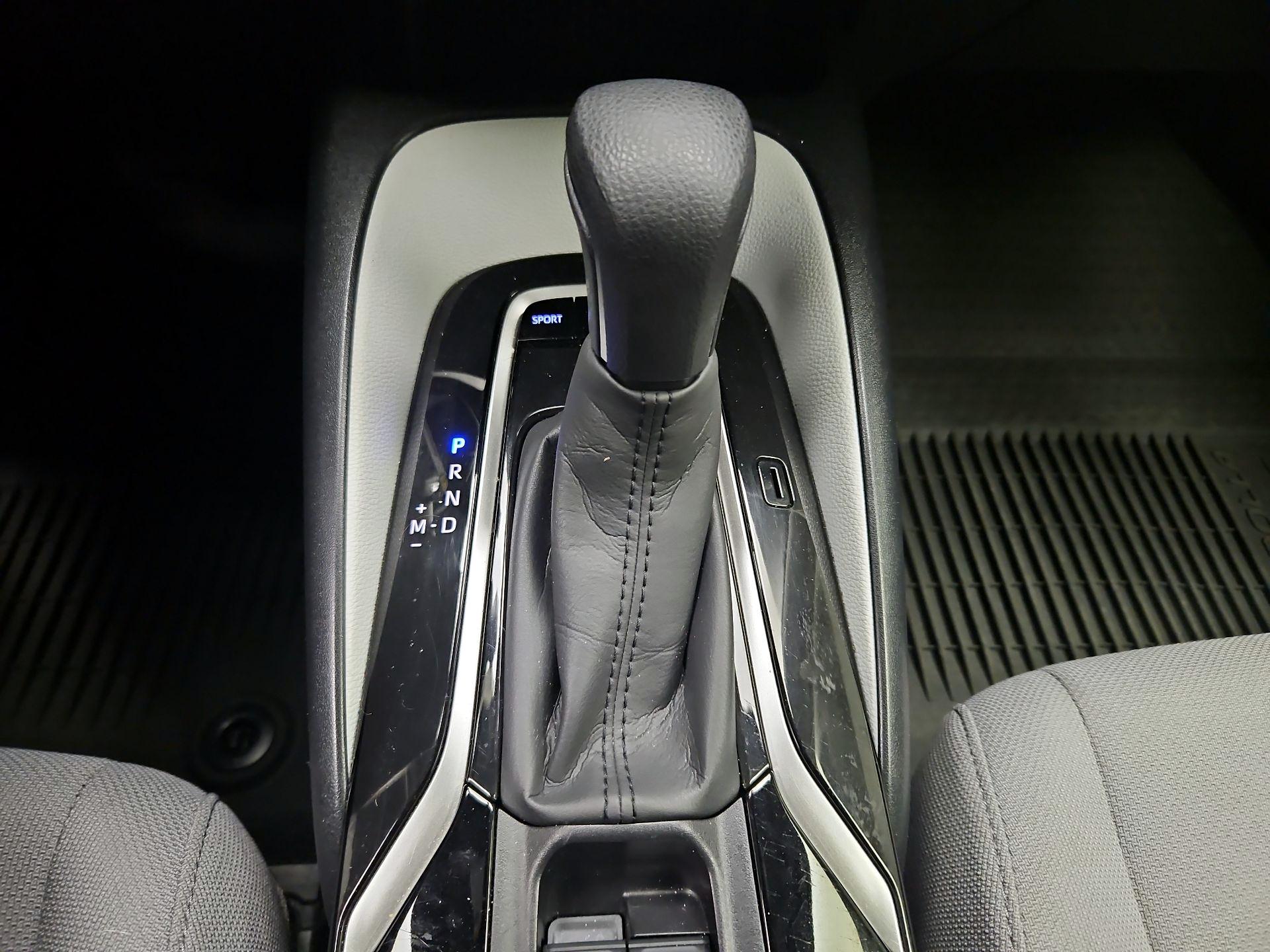 Thumbnail: 2021 Toyota Corolla - 17