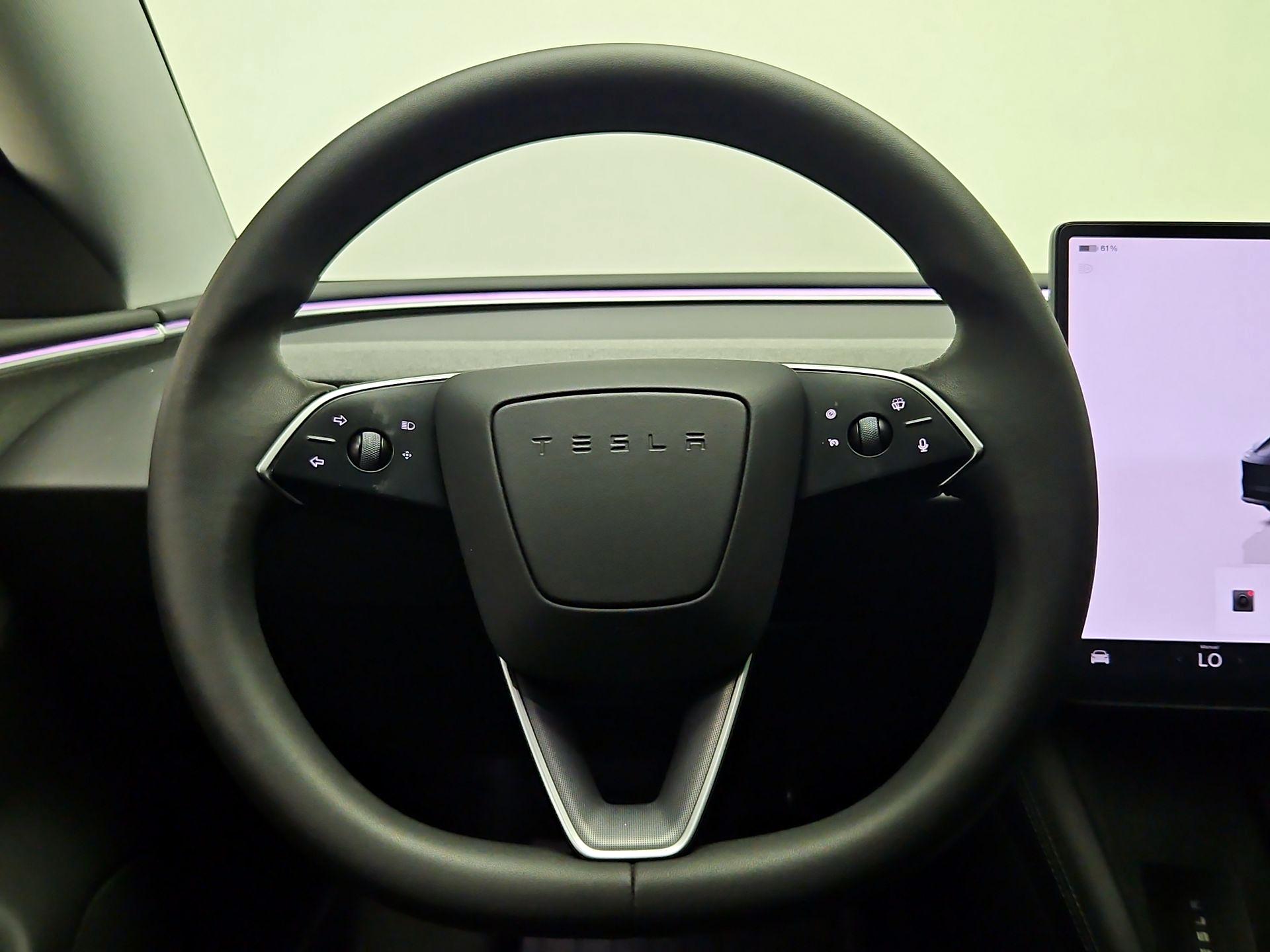 Thumbnail: 2024 Tesla Model 3 - 10