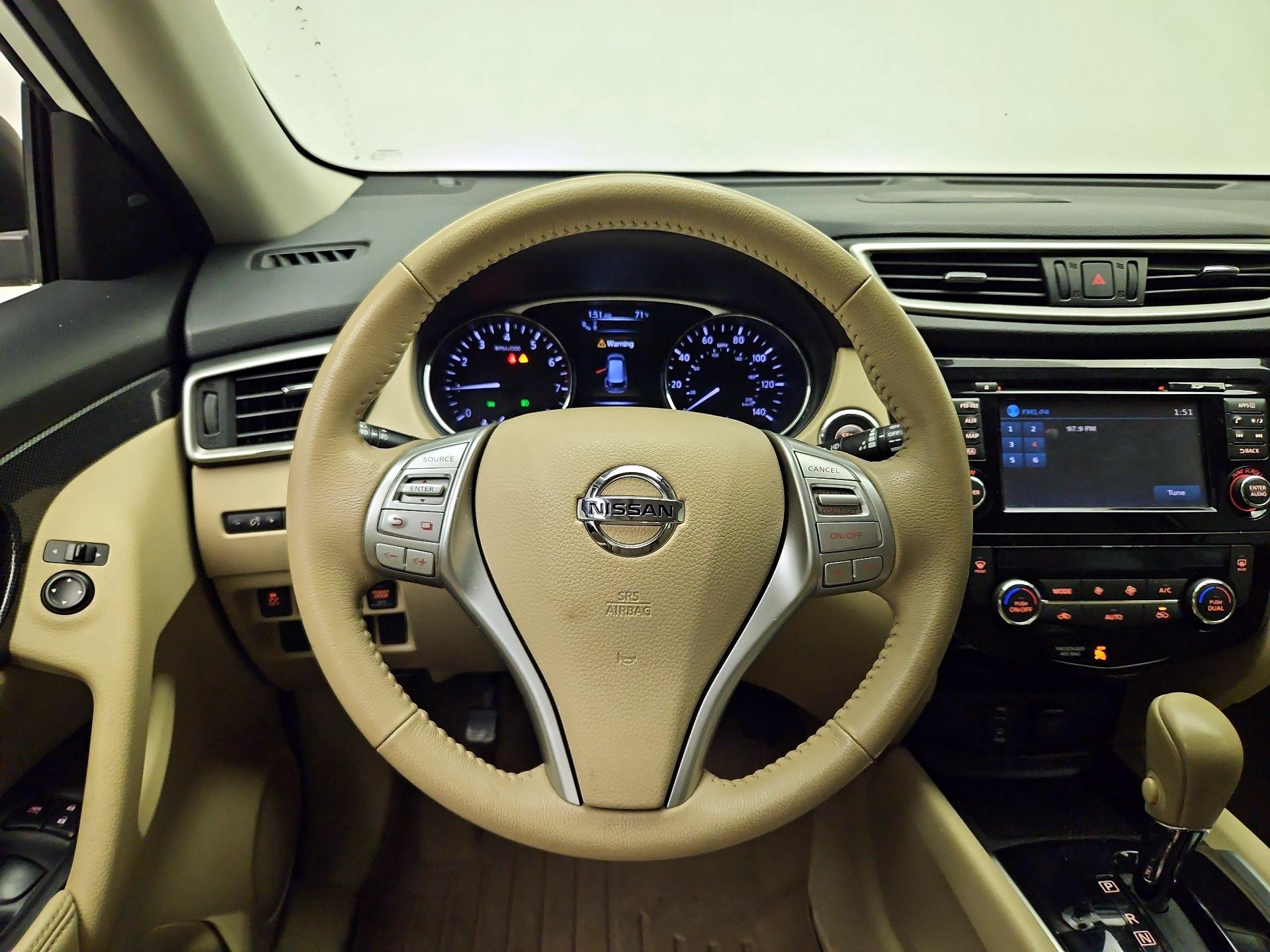 Thumbnail: 2014 Nissan Rogue - 10