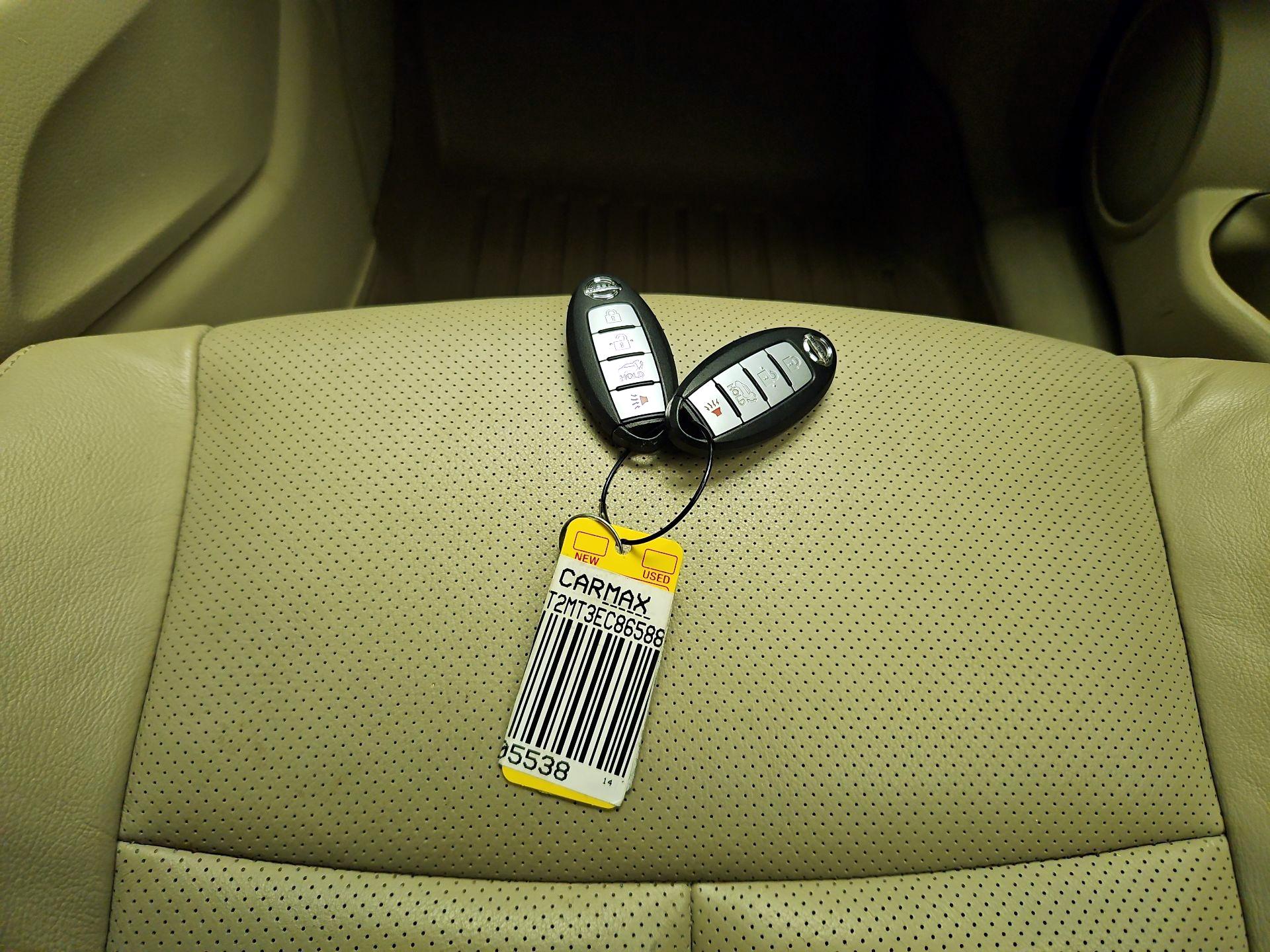 Thumbnail: 2014 Nissan Rogue - 20