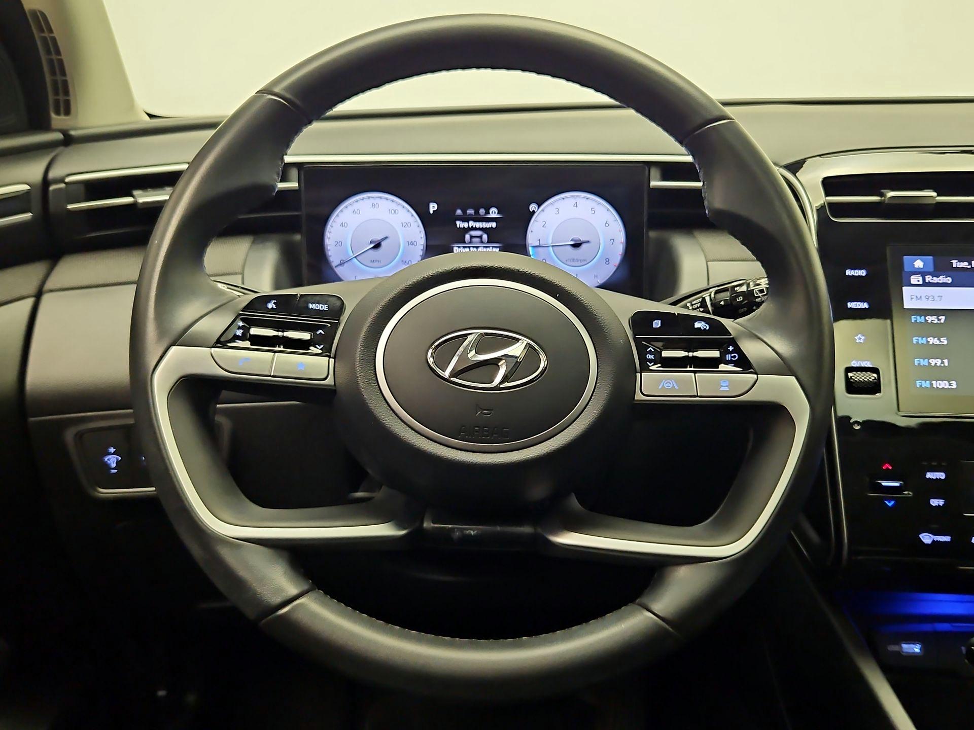 Thumbnail: 2023 Hyundai Tucson - 10