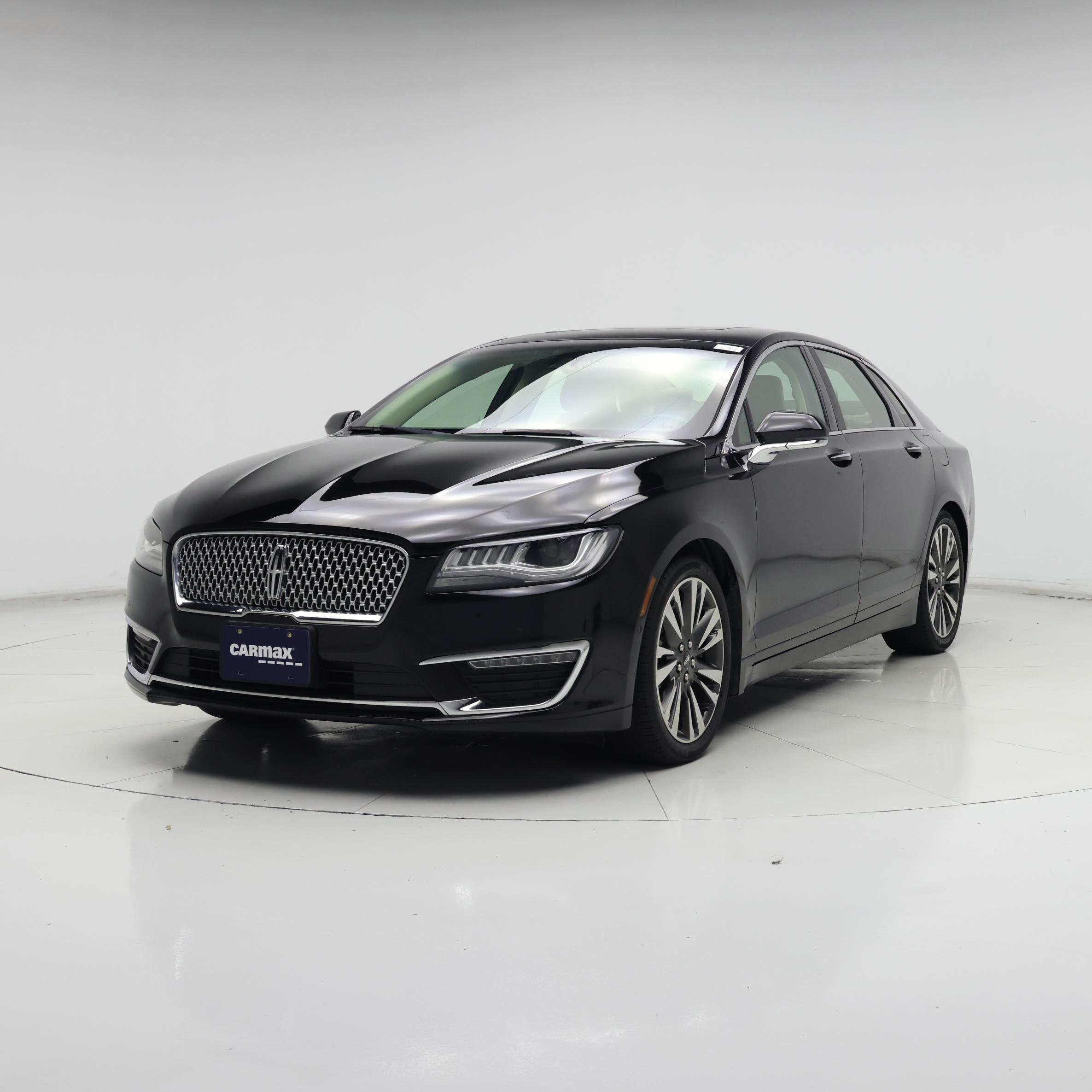 Thumbnail: 2019 Lincoln MKZ - 4