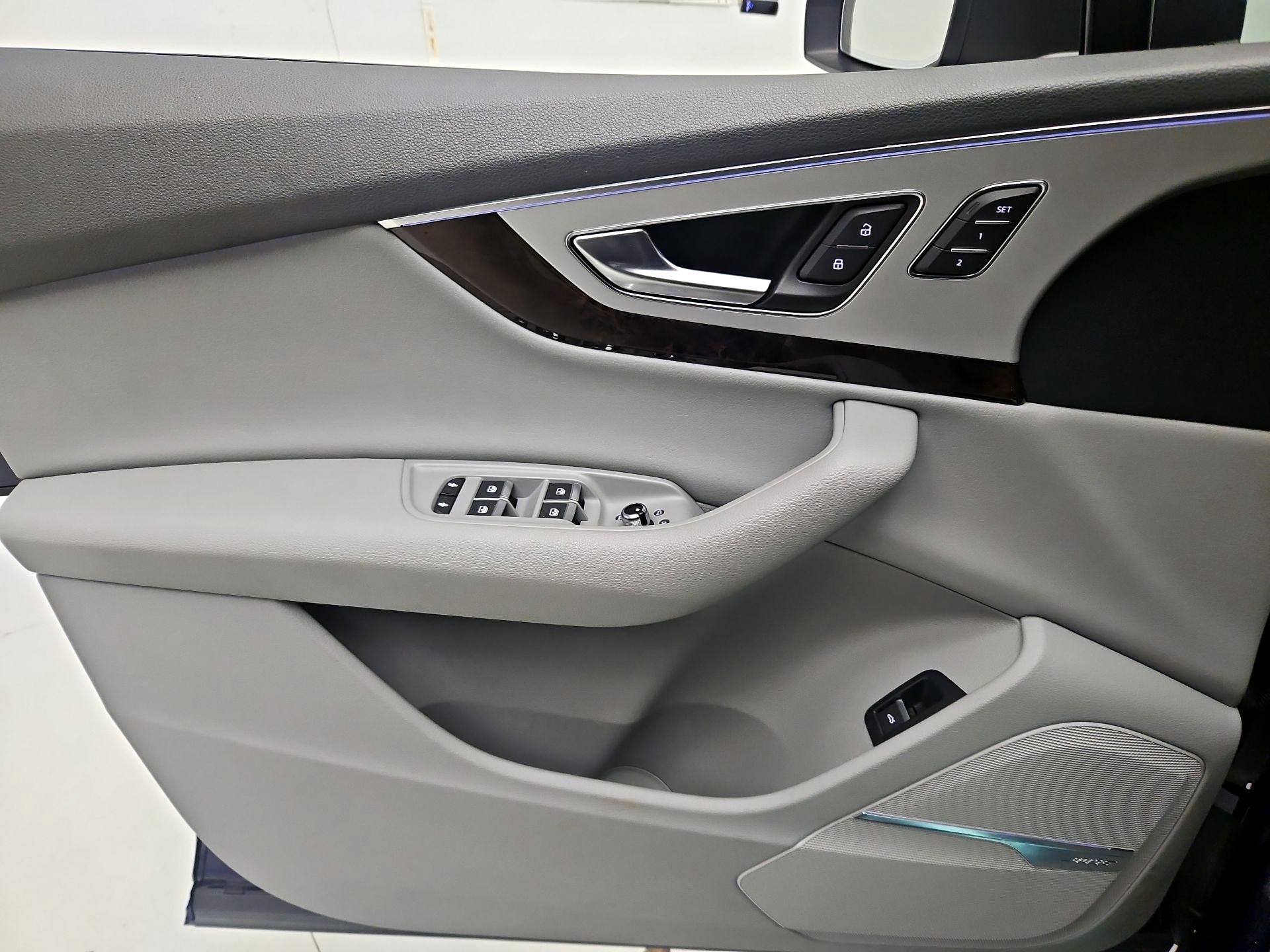 Thumbnail: 2019 Audi Q7 - 12