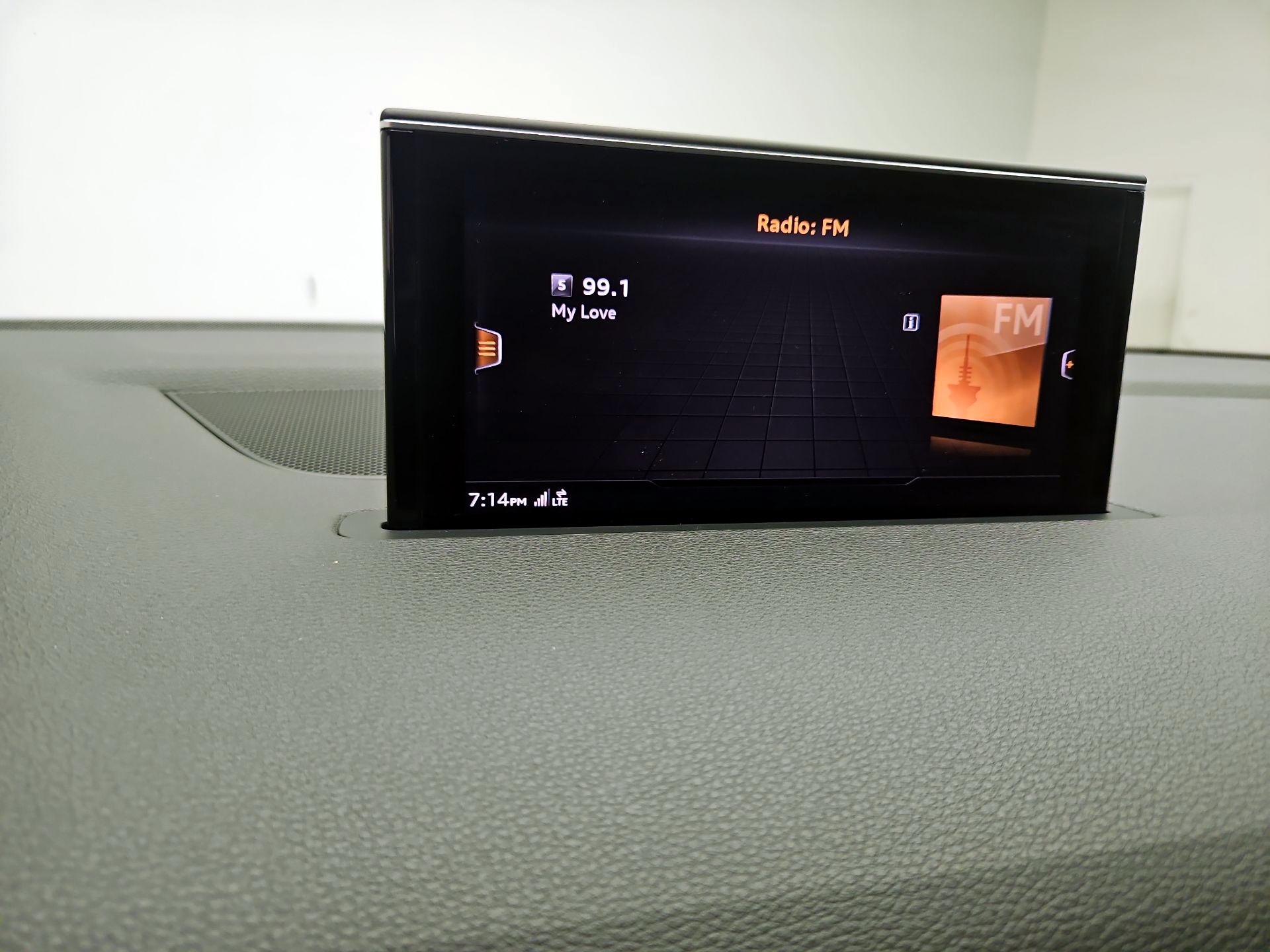 Thumbnail: 2019 Audi Q7 - 16