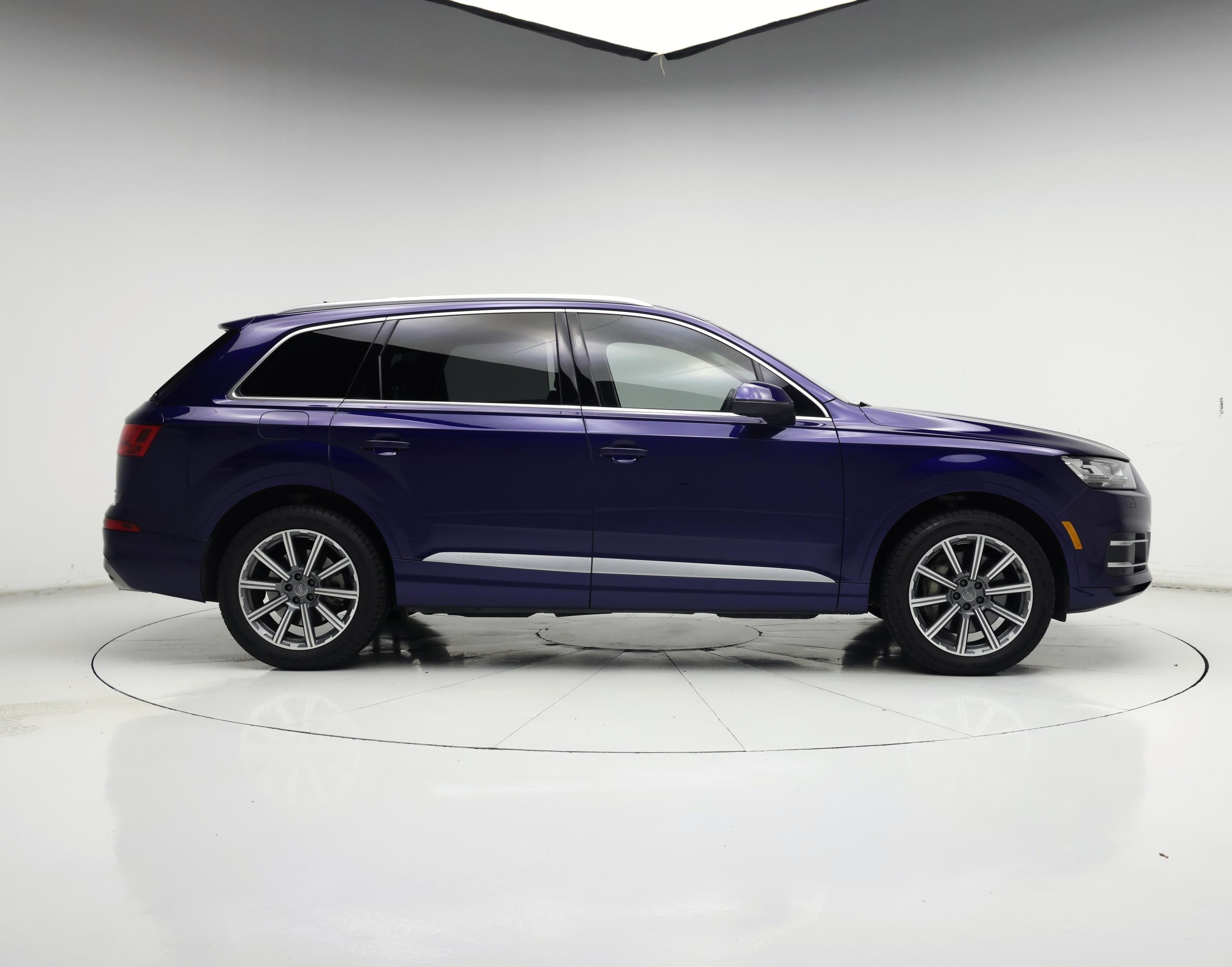 Thumbnail: 2019 Audi Q7 - 7