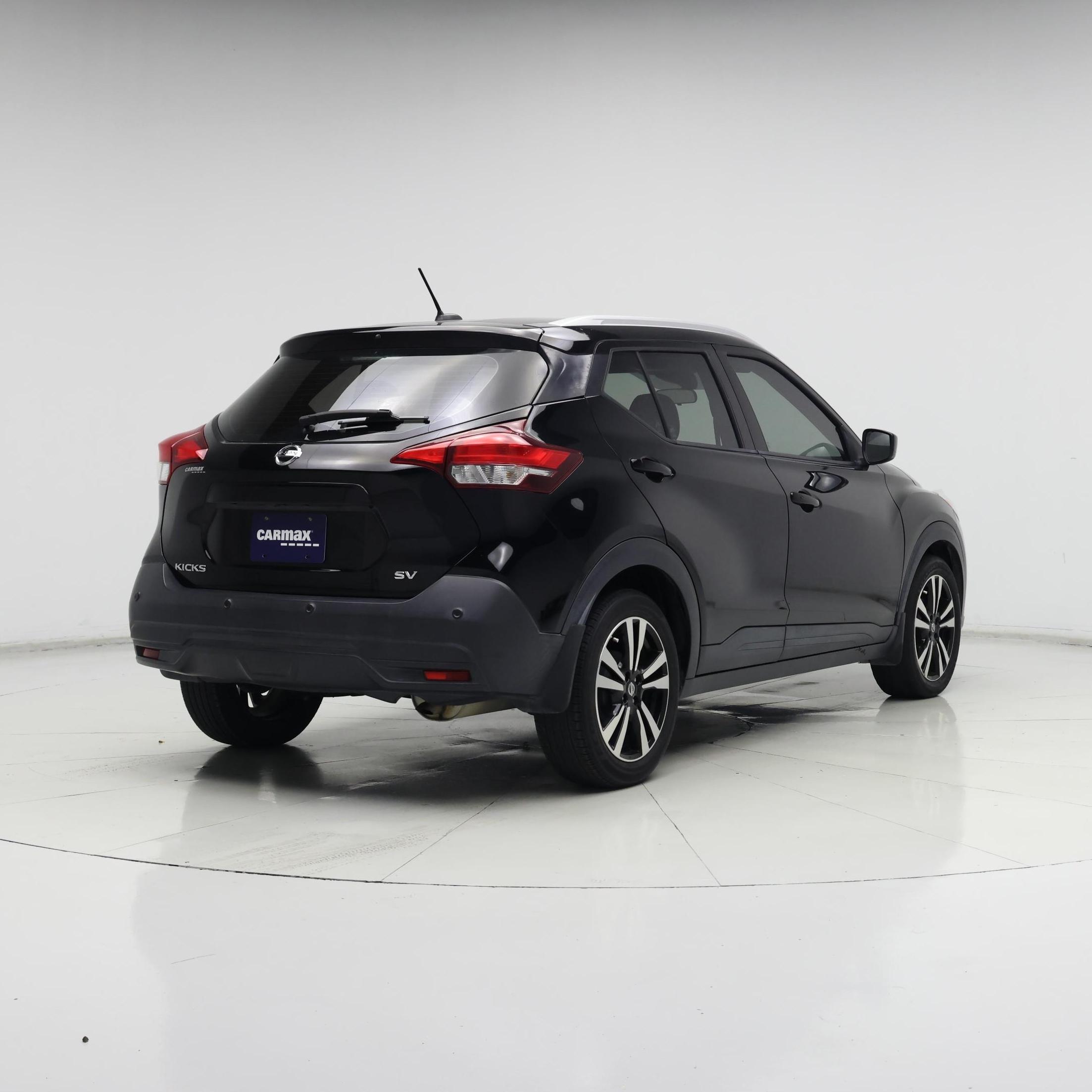 Thumbnail: 2020 Nissan Kicks - 8