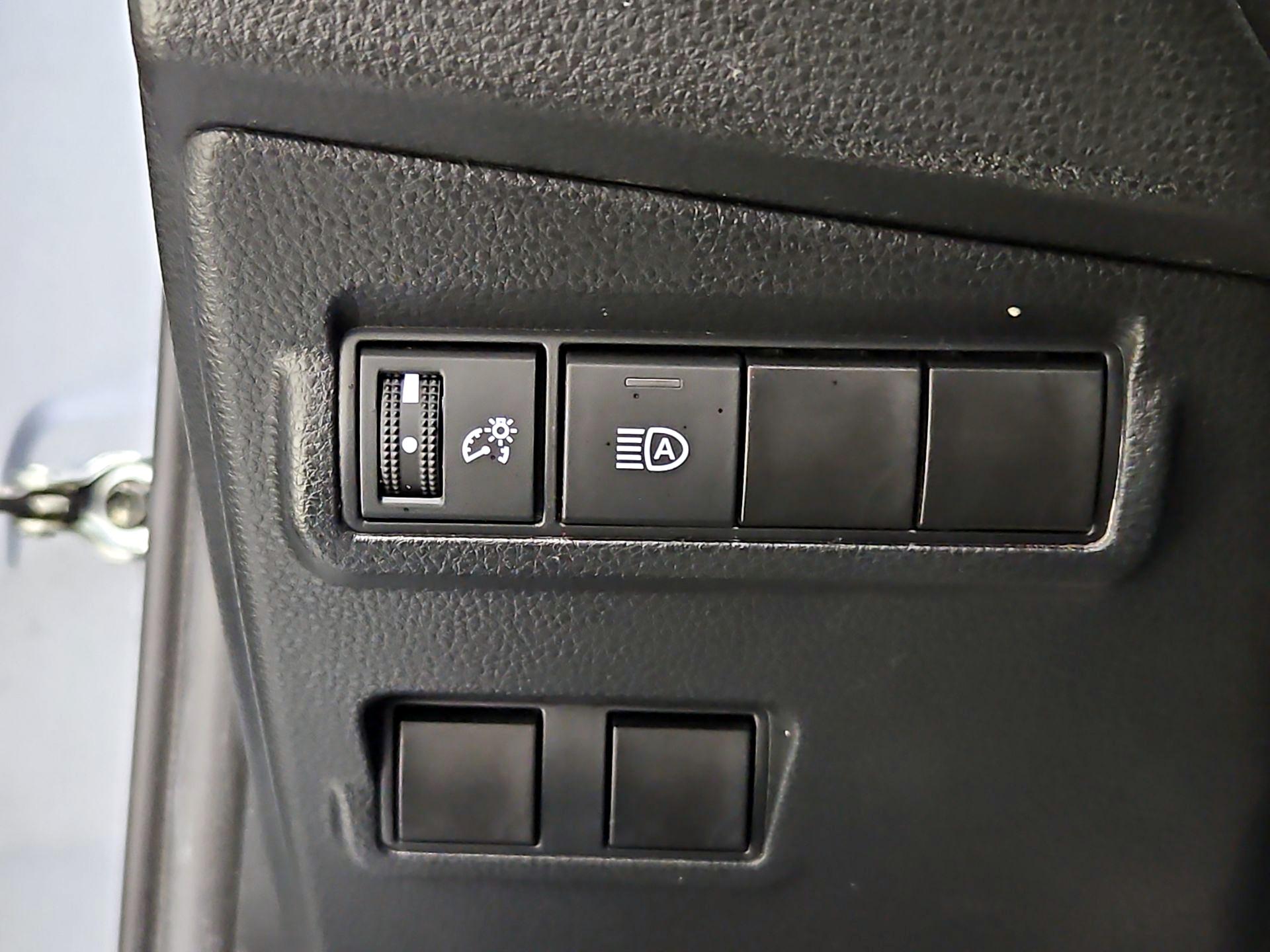 Thumbnail: 2023 Toyota Corolla Cross - 13