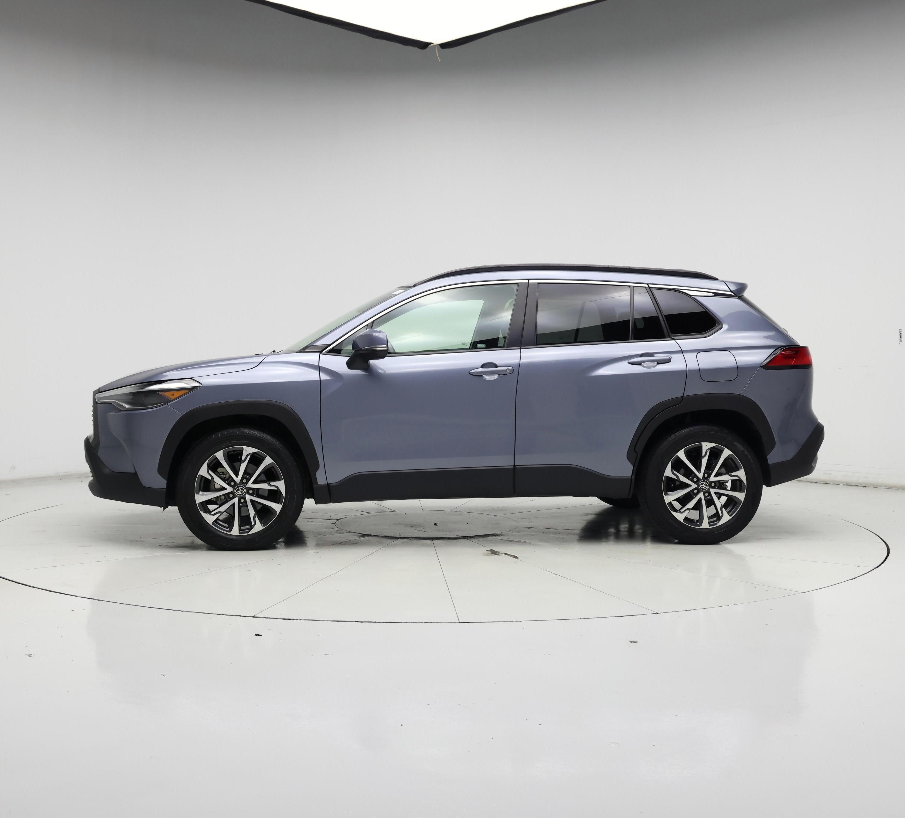 Thumbnail: 2023 Toyota Corolla Cross - 3