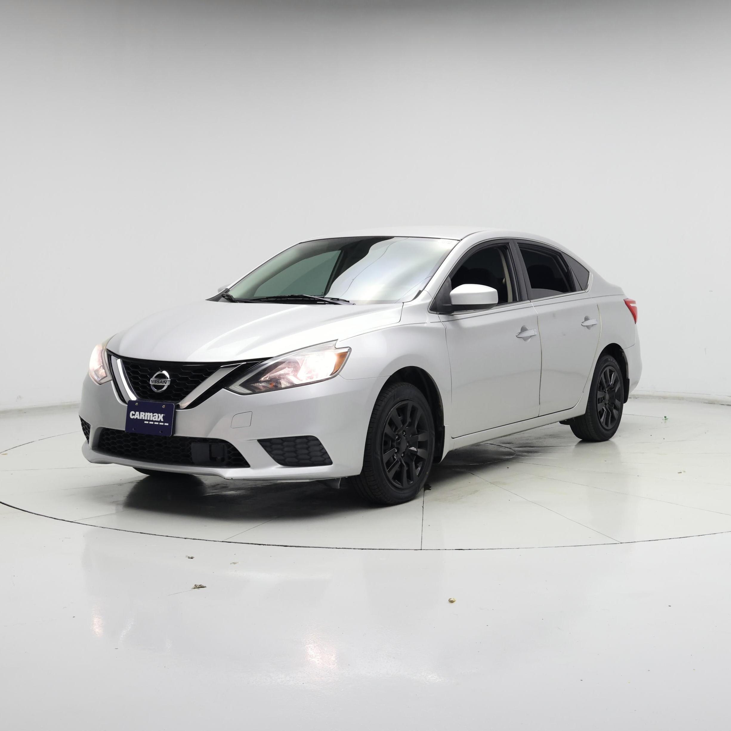 Thumbnail: 2018 Nissan Sentra - 4