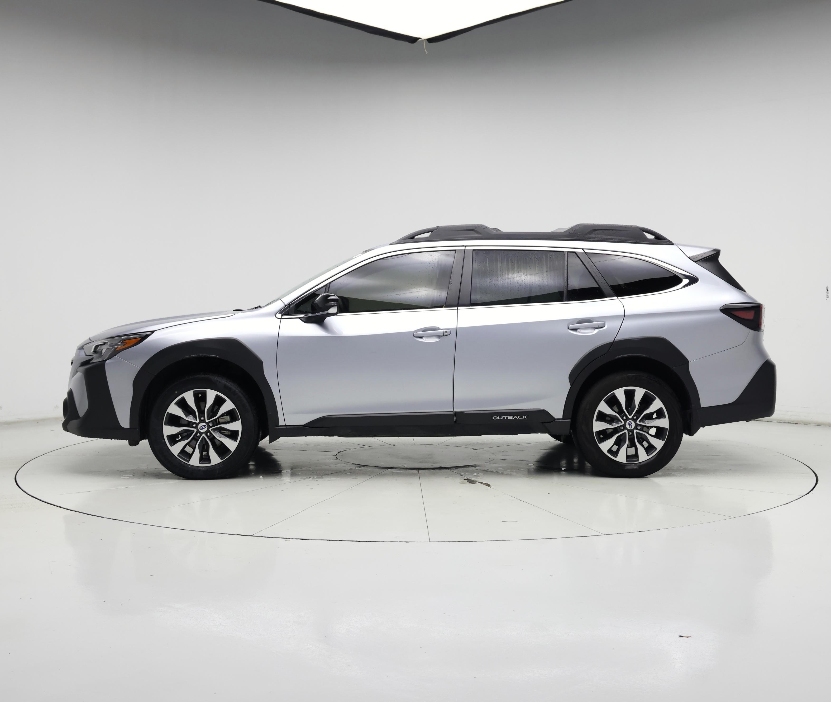Thumbnail: 2023 Subaru Outback - 3