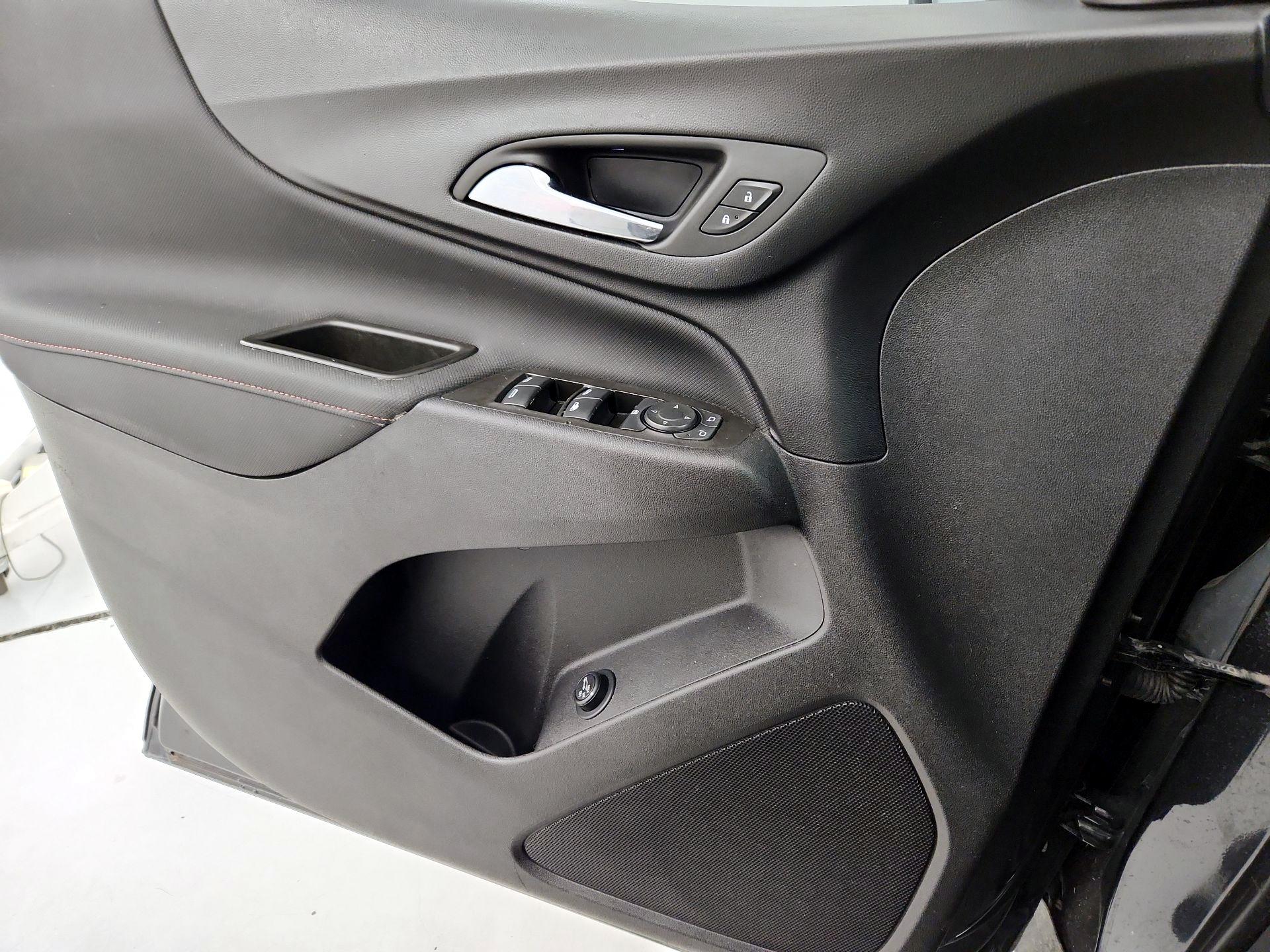 Thumbnail: 2023 Chevrolet Equinox - 12