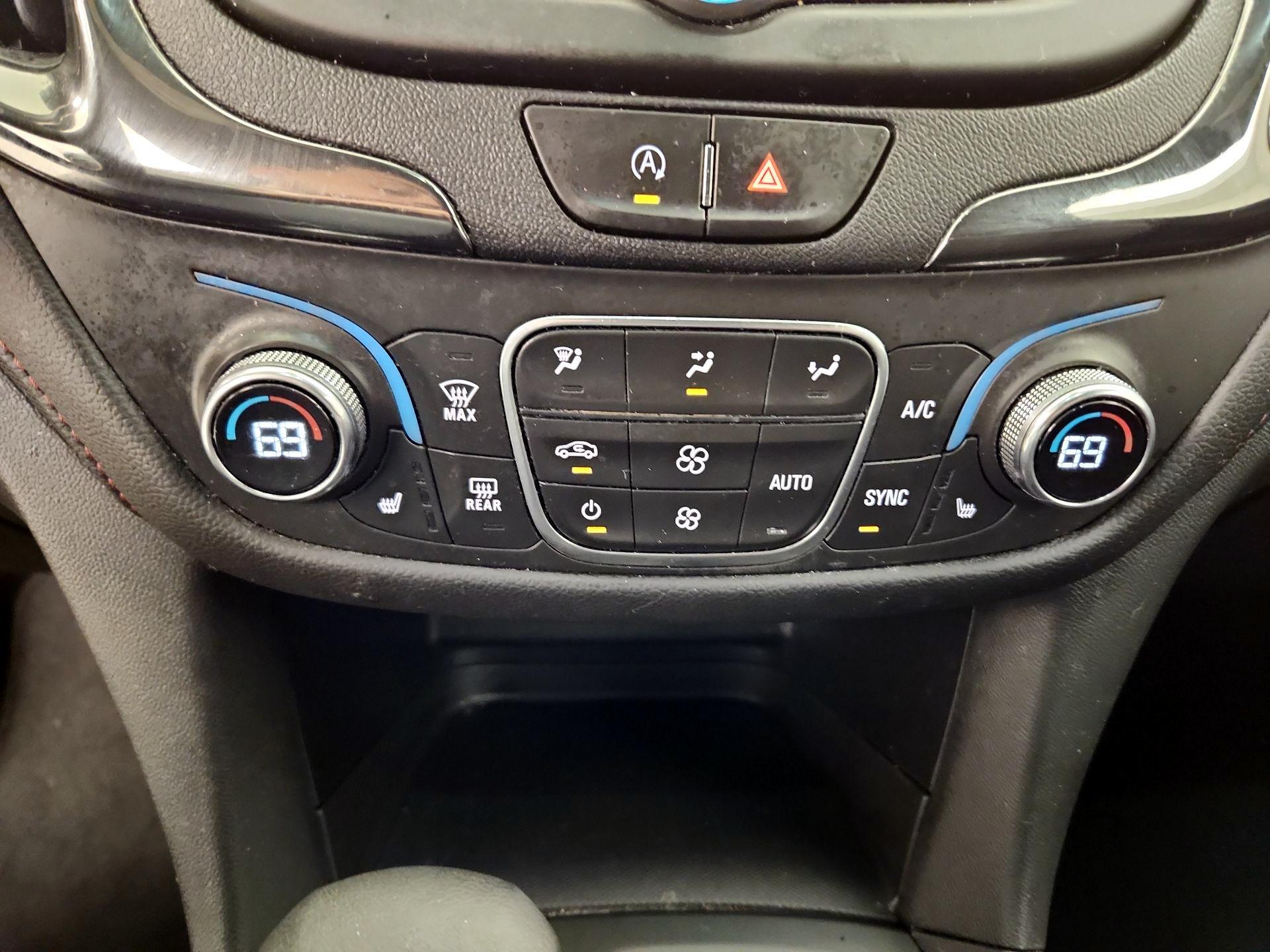 Thumbnail: 2023 Chevrolet Equinox - 16