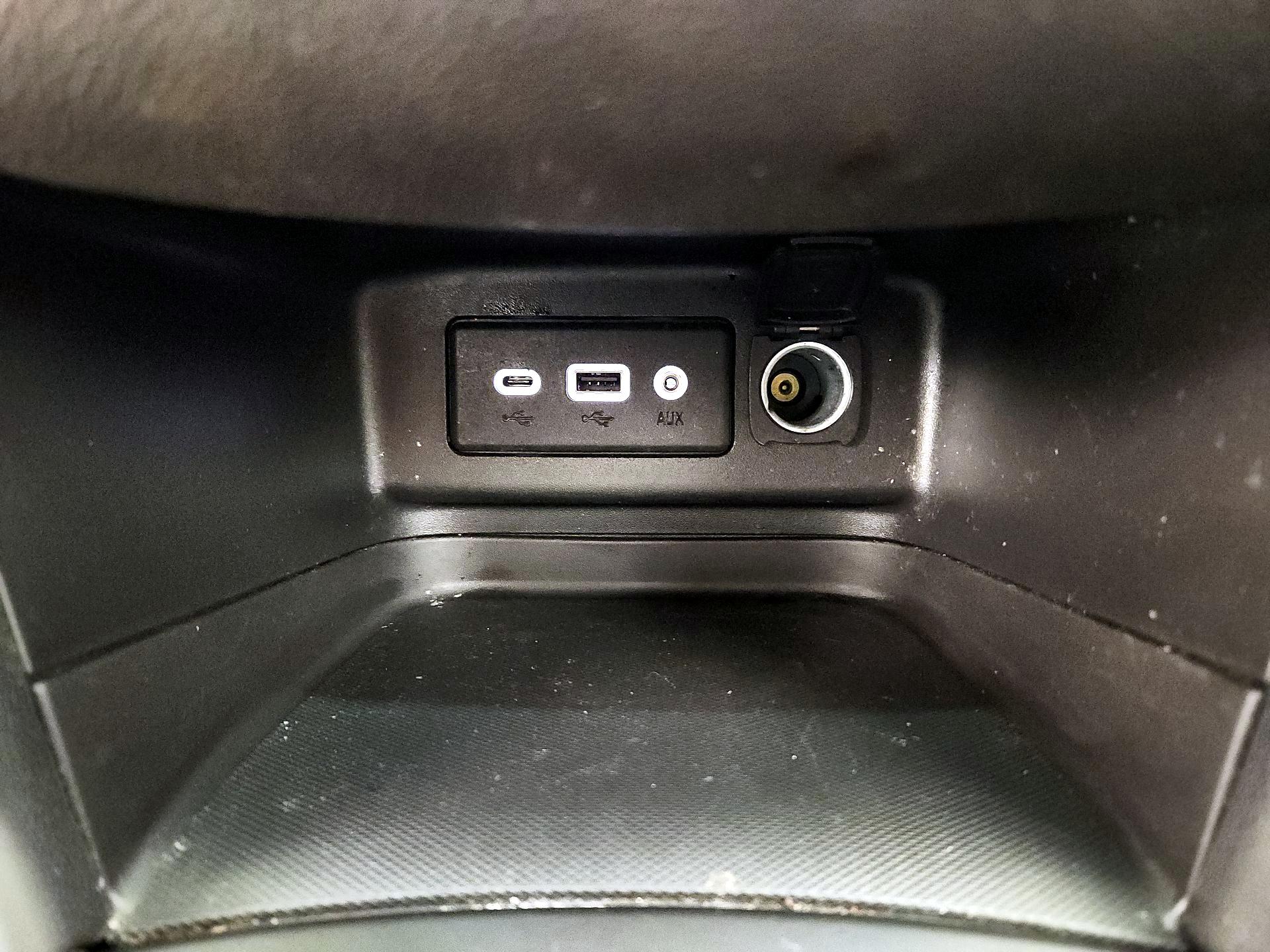 Thumbnail: 2023 Chevrolet Equinox - 18