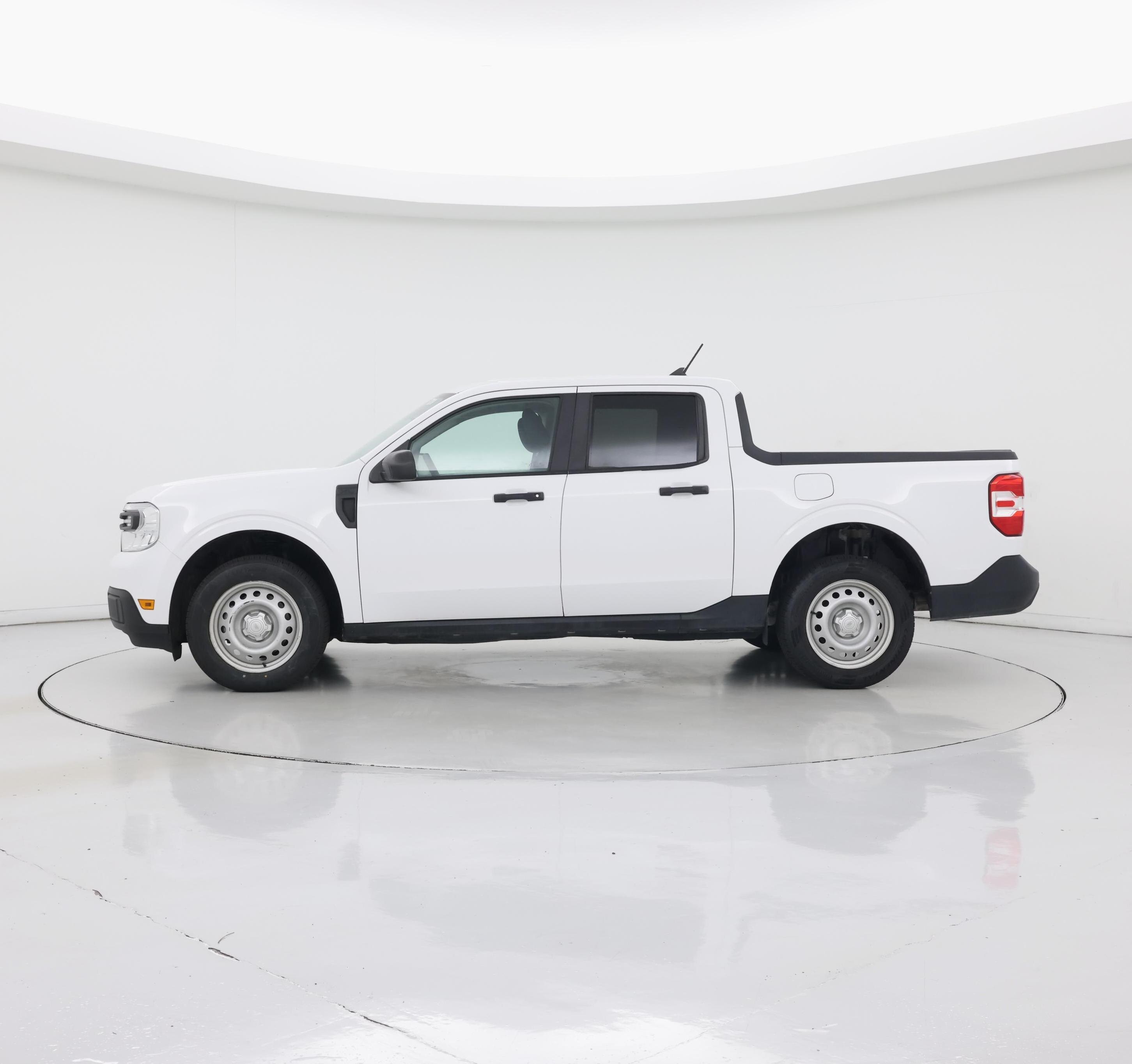 Thumbnail: 2022 Ford Maverick - 3