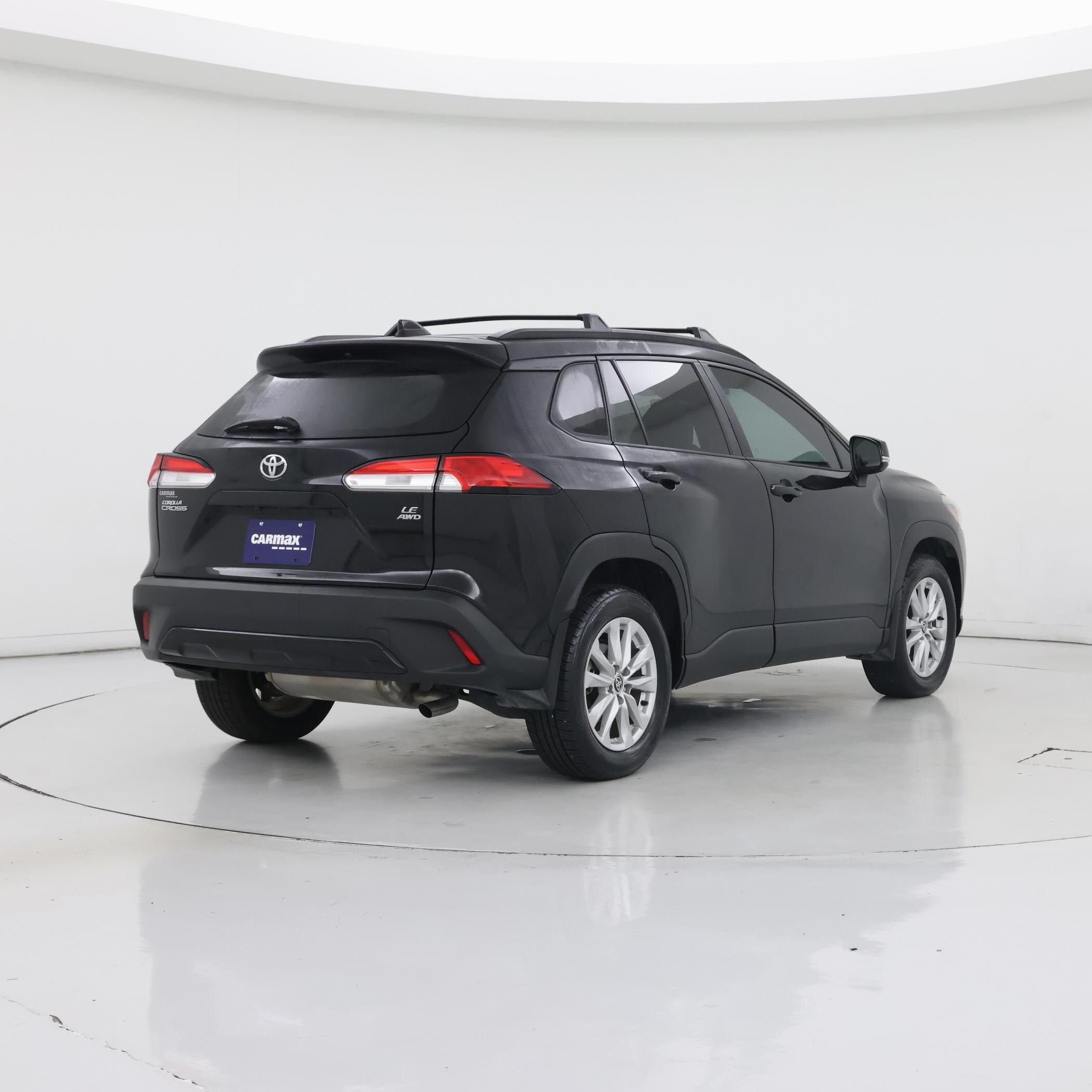 Thumbnail: 2023 Toyota Corolla Cross - 8