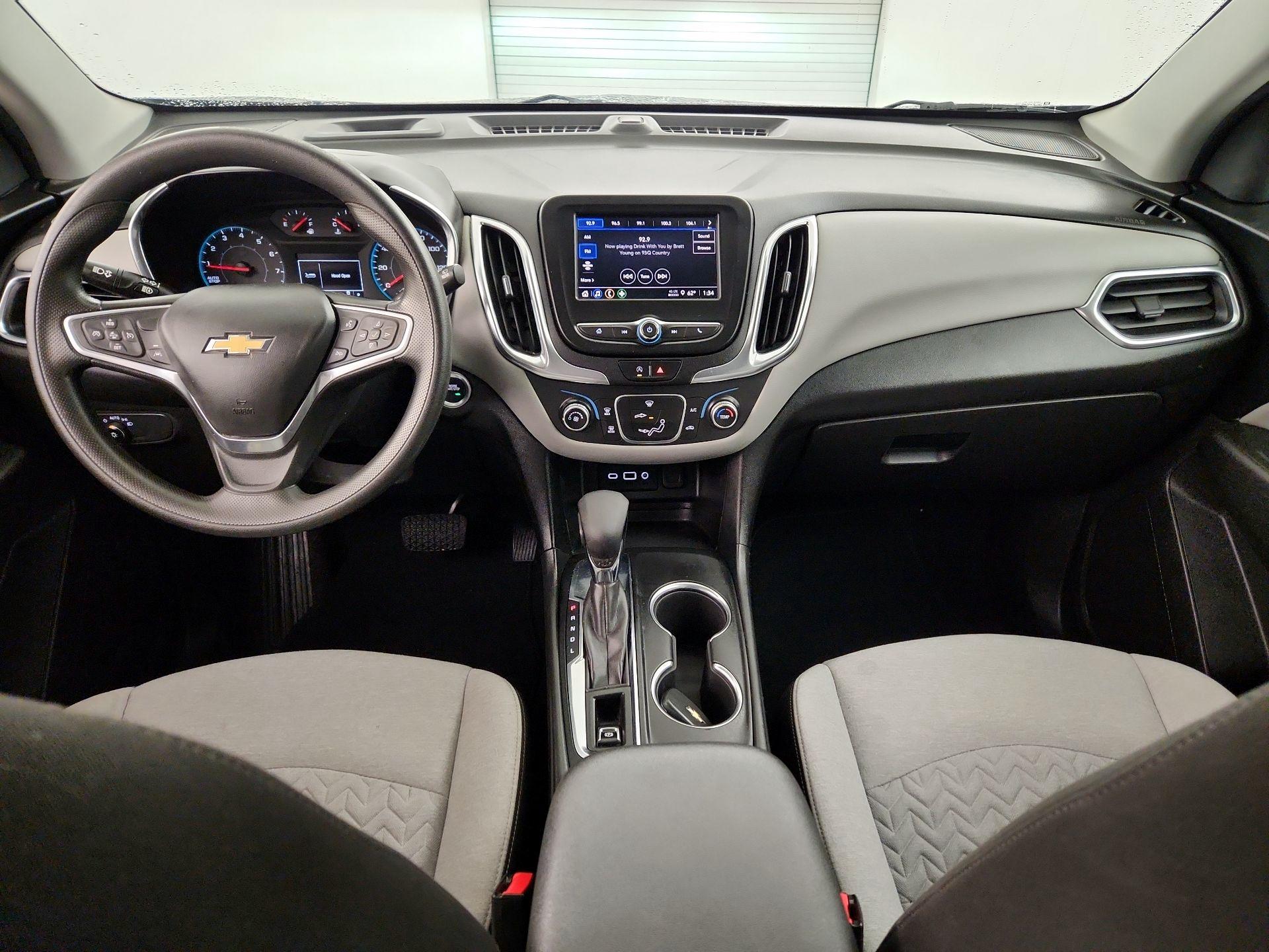 Thumbnail: 2022 Chevrolet Equinox - 9