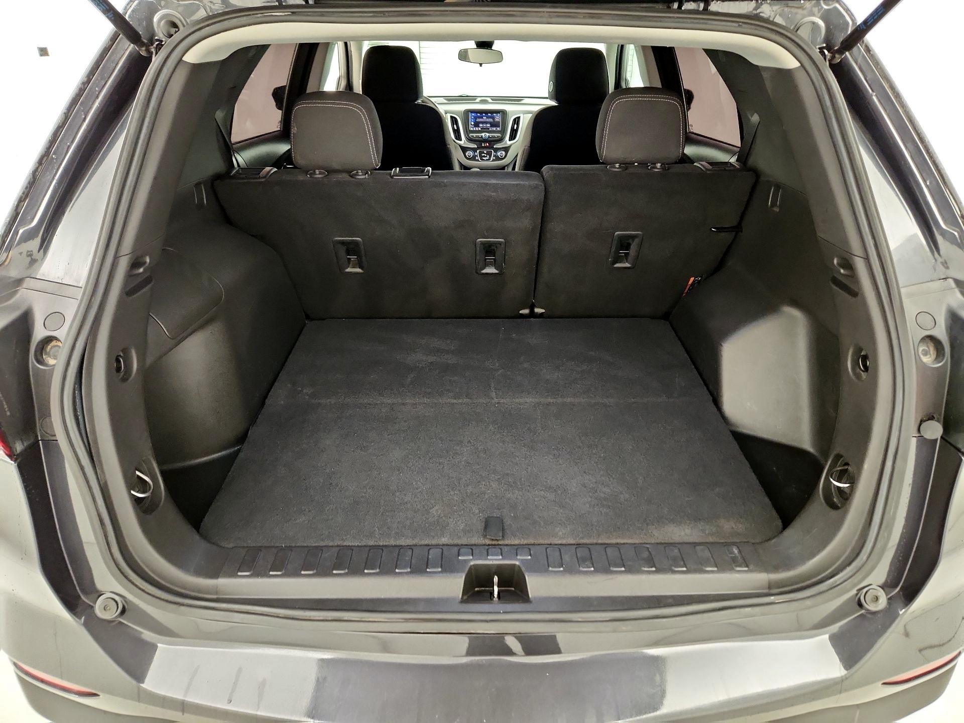 Thumbnail: 2022 Chevrolet Equinox - 20