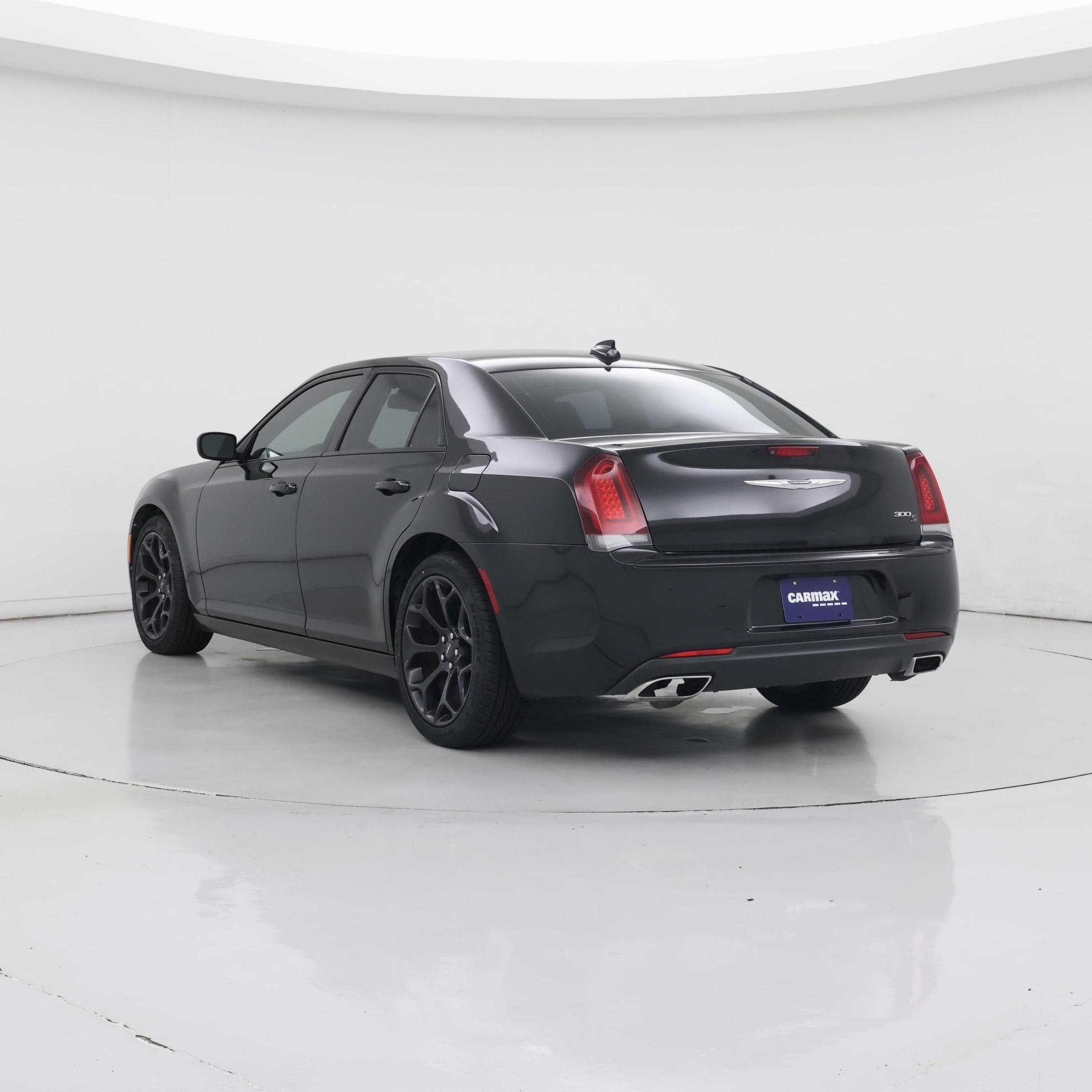 Thumbnail: 2020 Chrysler 300 - 2