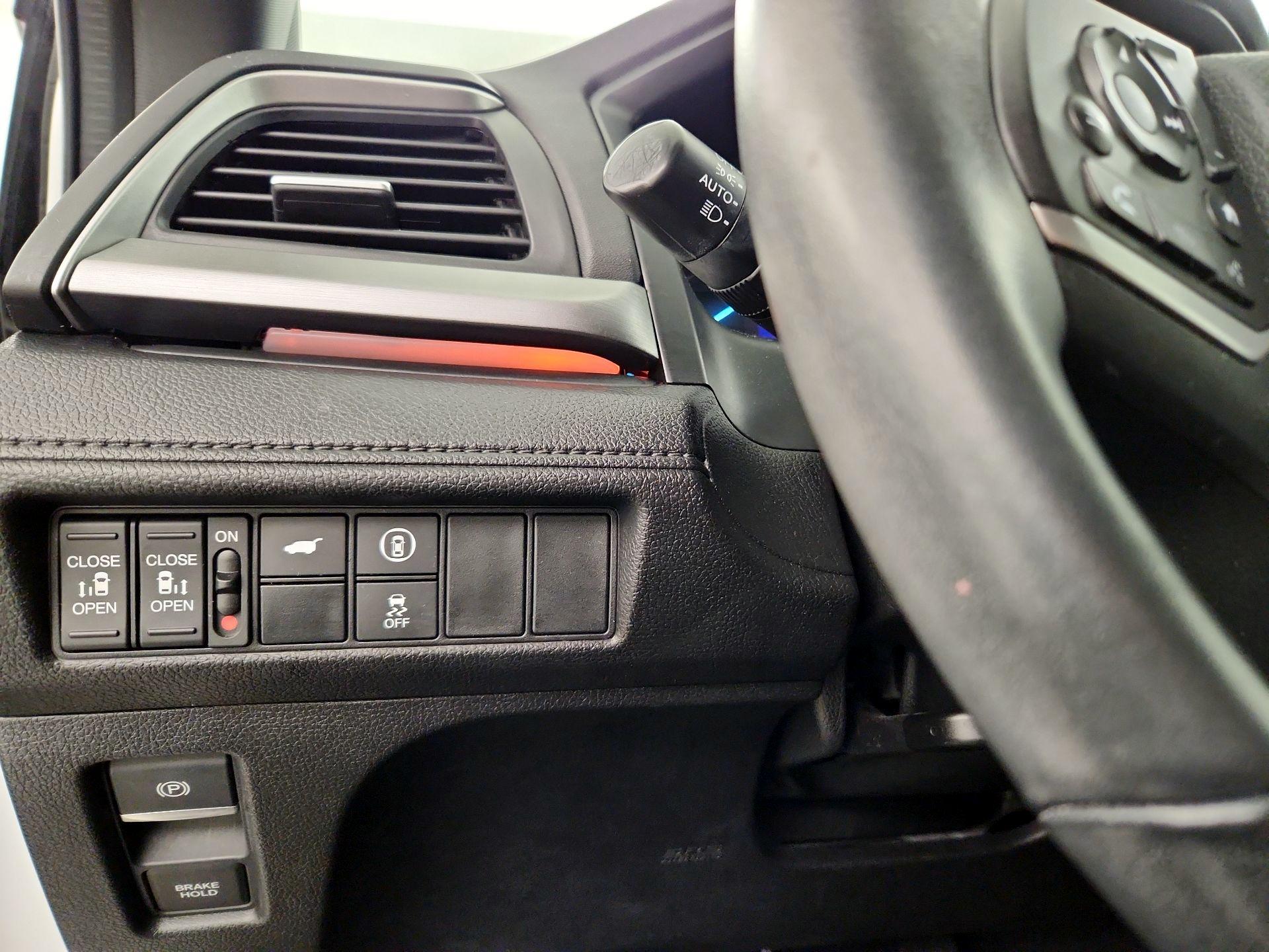 Thumbnail: 2023 Honda Odyssey - 13