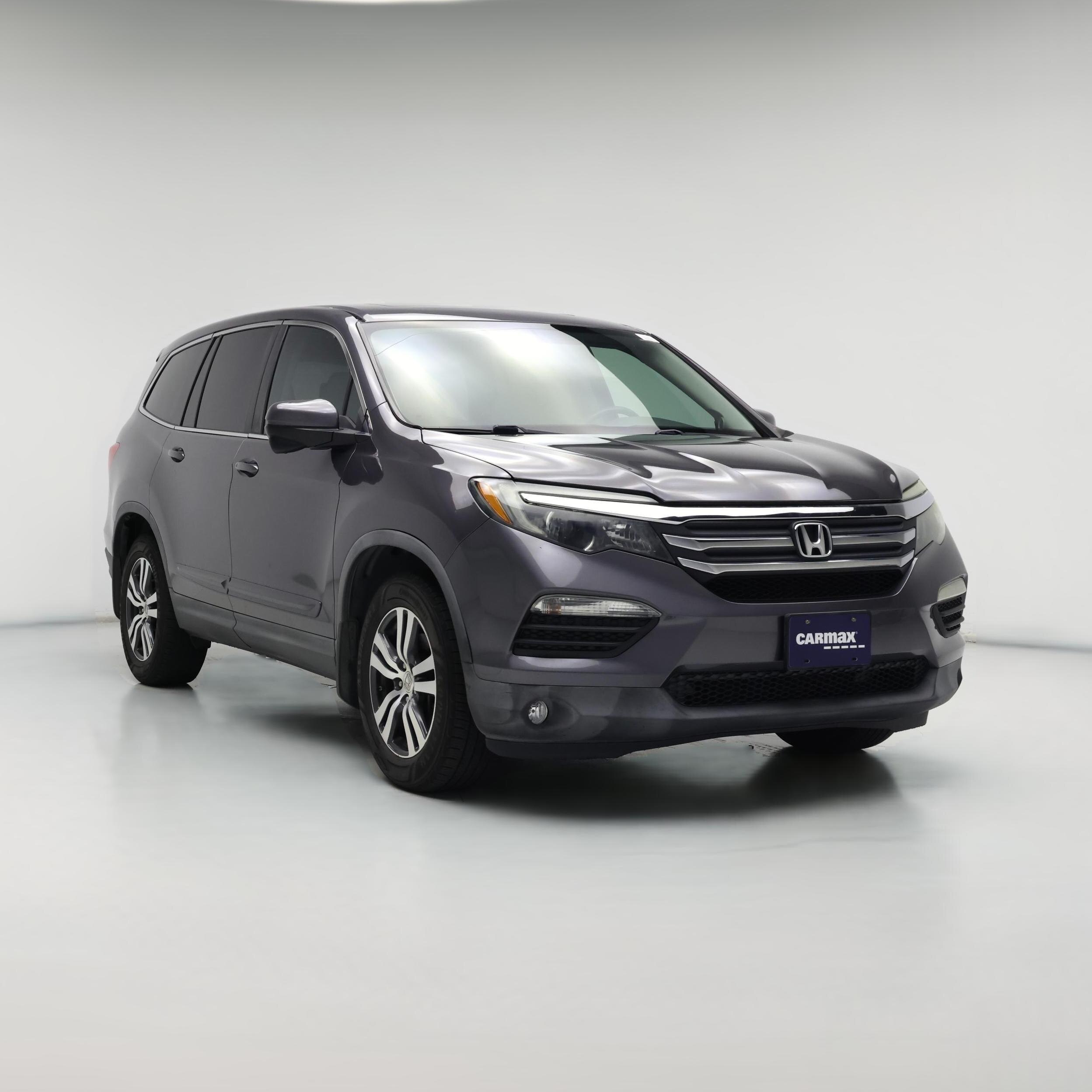 Thumbnail: 2017 Honda Pilot - 1