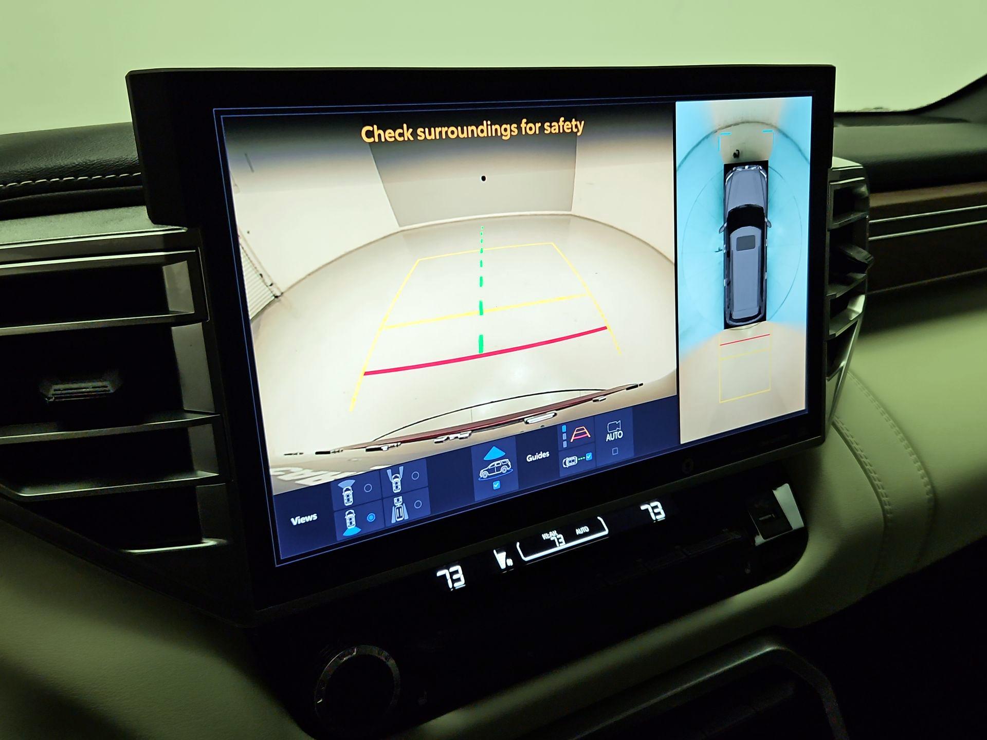 Thumbnail: 2023 Toyota Sequoia - 14